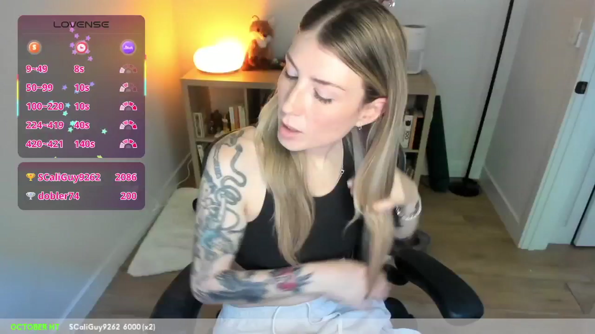Gallery image thumbnail from stoney_fox's myfreecams stream on, 10/16/2025, 19:20 image 12 of 20