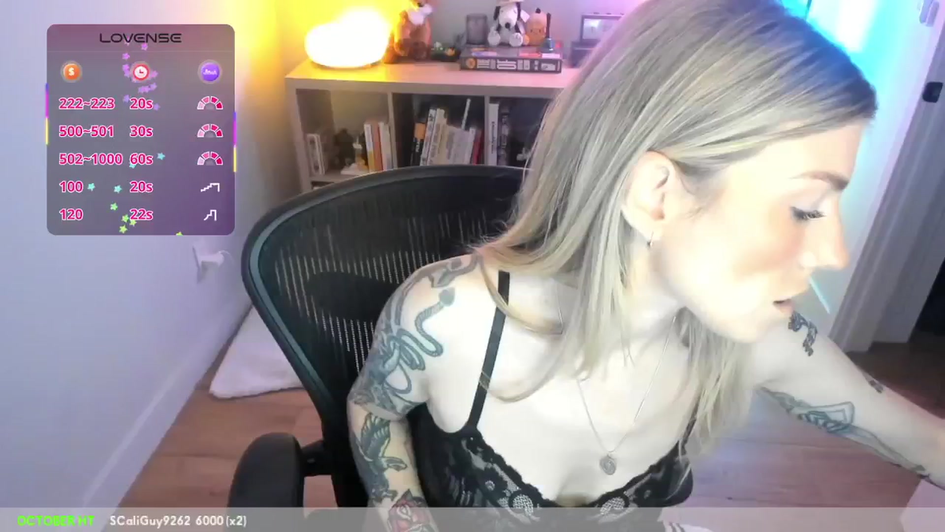Gallery image thumbnail from stoney_fox's myfreecams stream on, 10/17/2025, 01:47 image 1 of 20