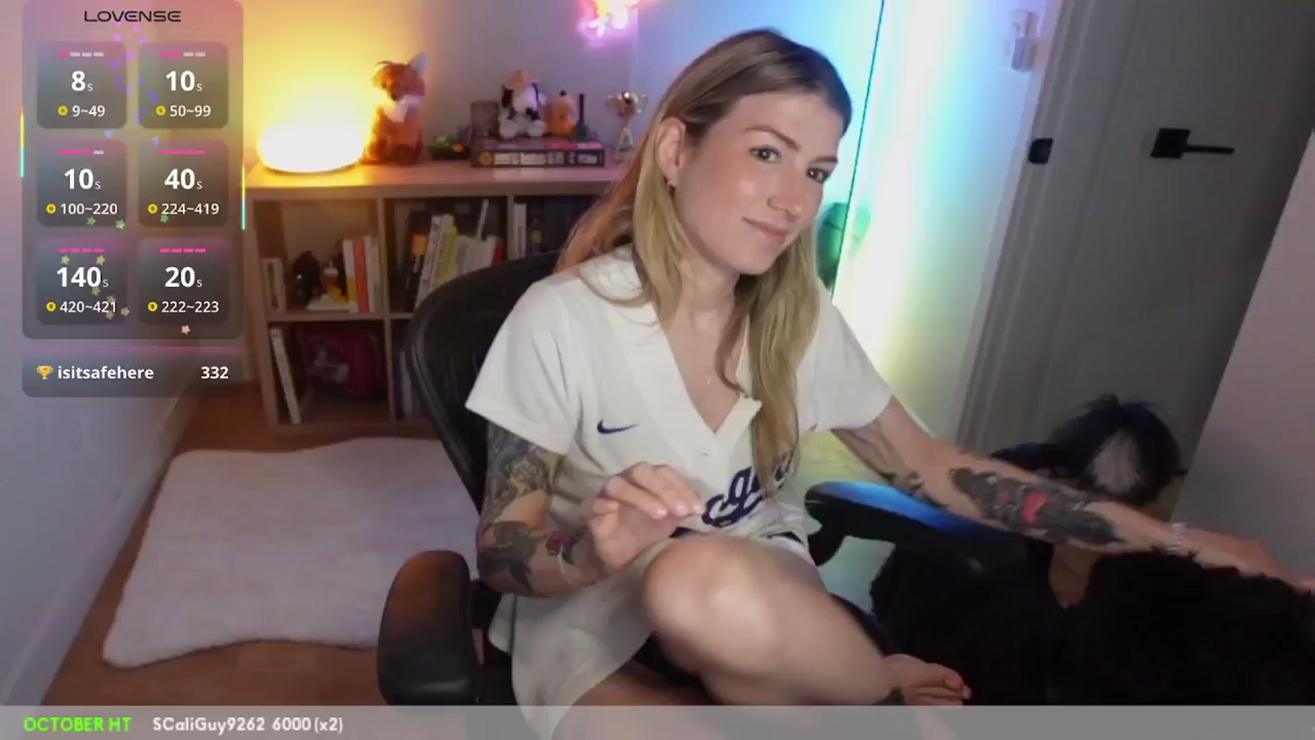 Gallery image thumbnail from stoney_fox's myfreecams stream on, 10/22/2025, 03:38 image 6 of 20