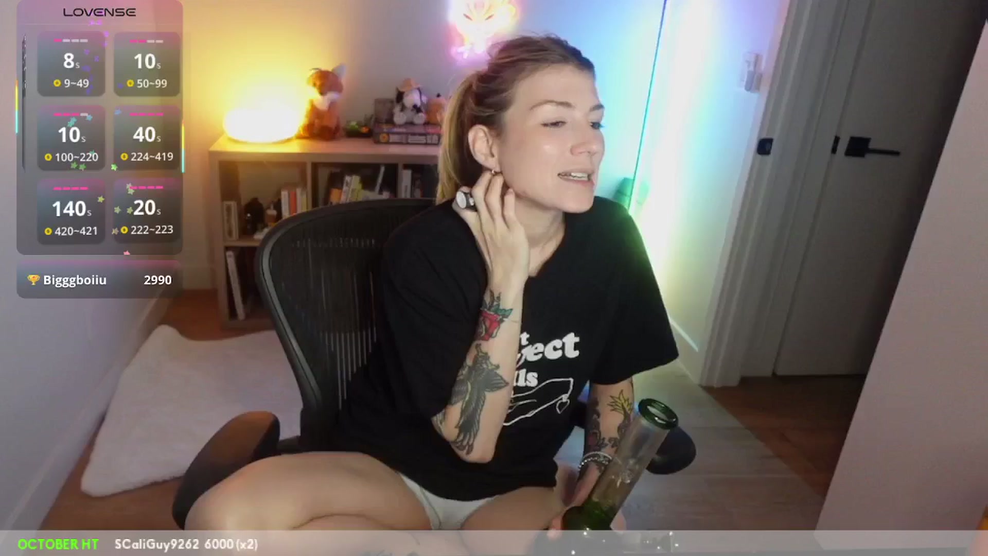 Gallery image thumbnail from stoney_fox's myfreecams stream on, 10/22/2025, 08:40 image 11 of 20