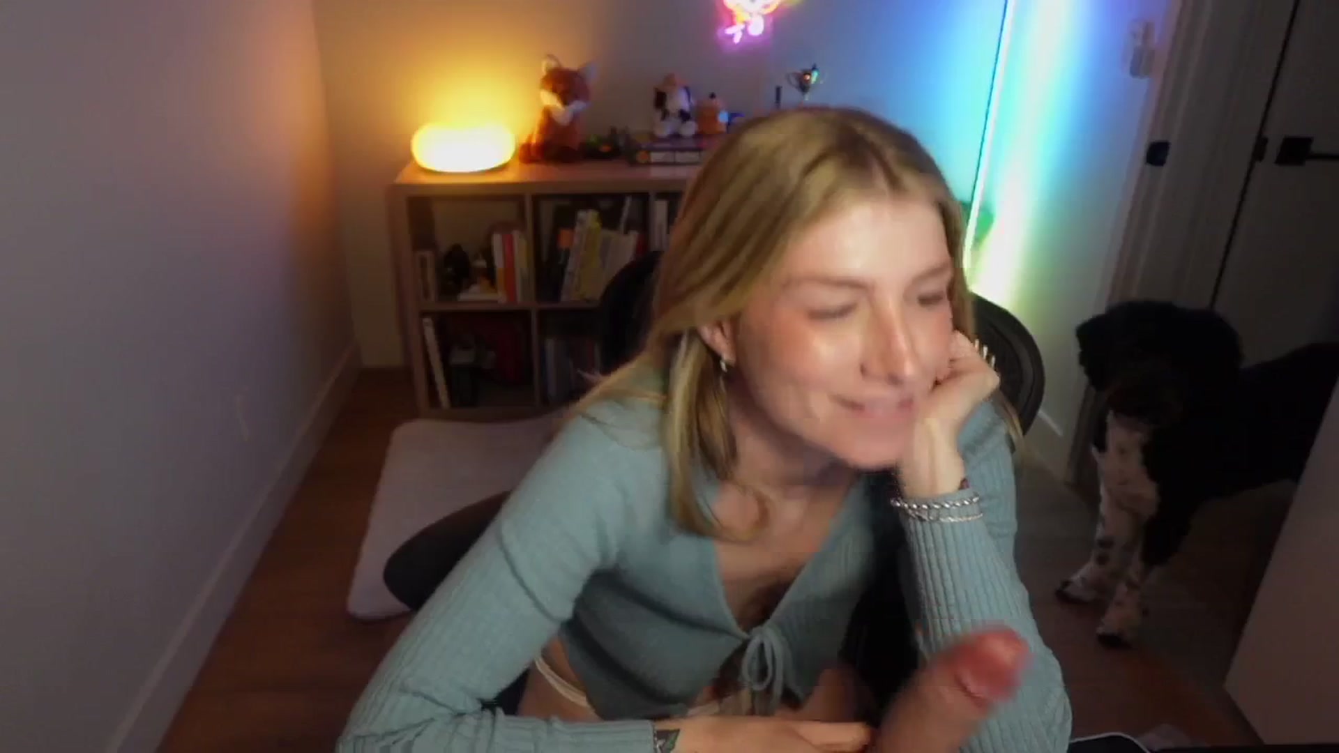 Gallery image thumbnail from stoney_fox's myfreecams stream on, 10/24/2025, 03:22 image 13 of 20