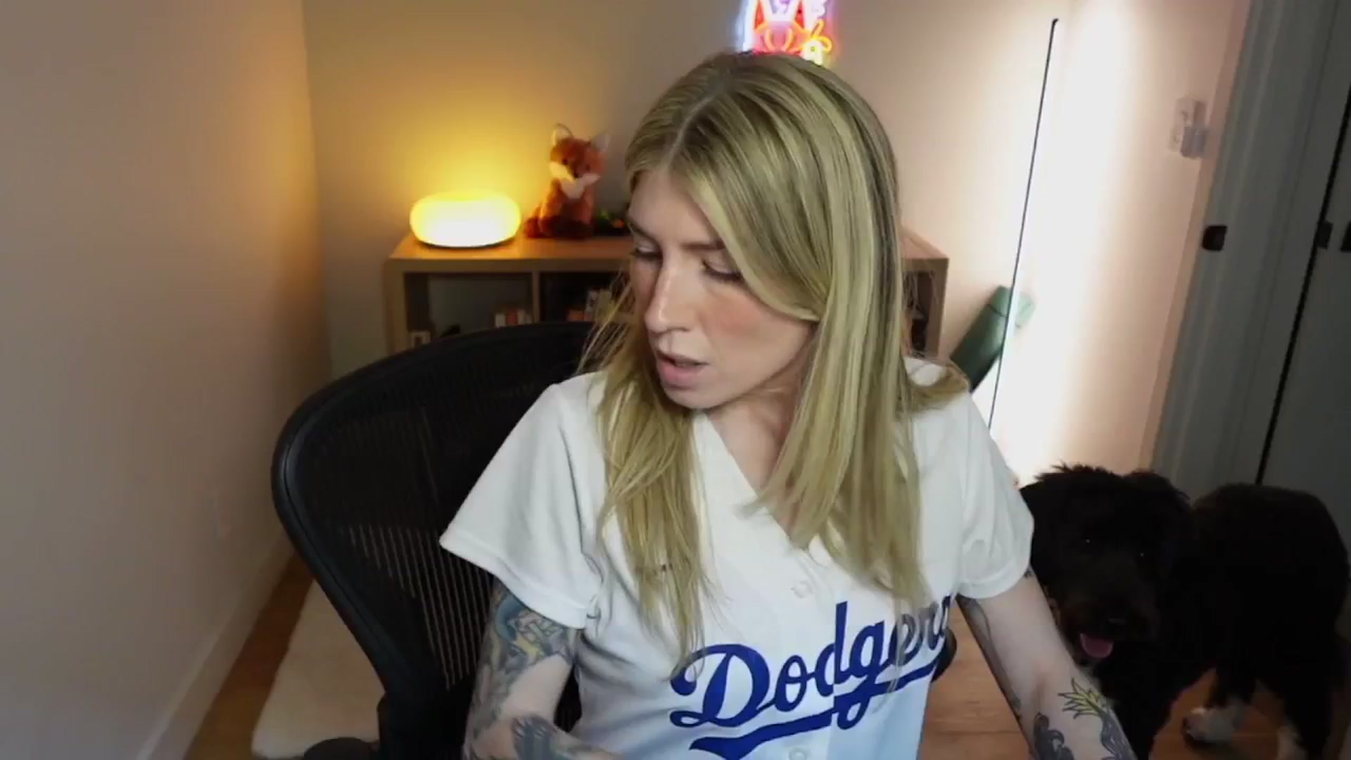Gallery image thumbnail from stoney_fox's myfreecams stream on, 10/24/2025, 23:56 image 17 of 20