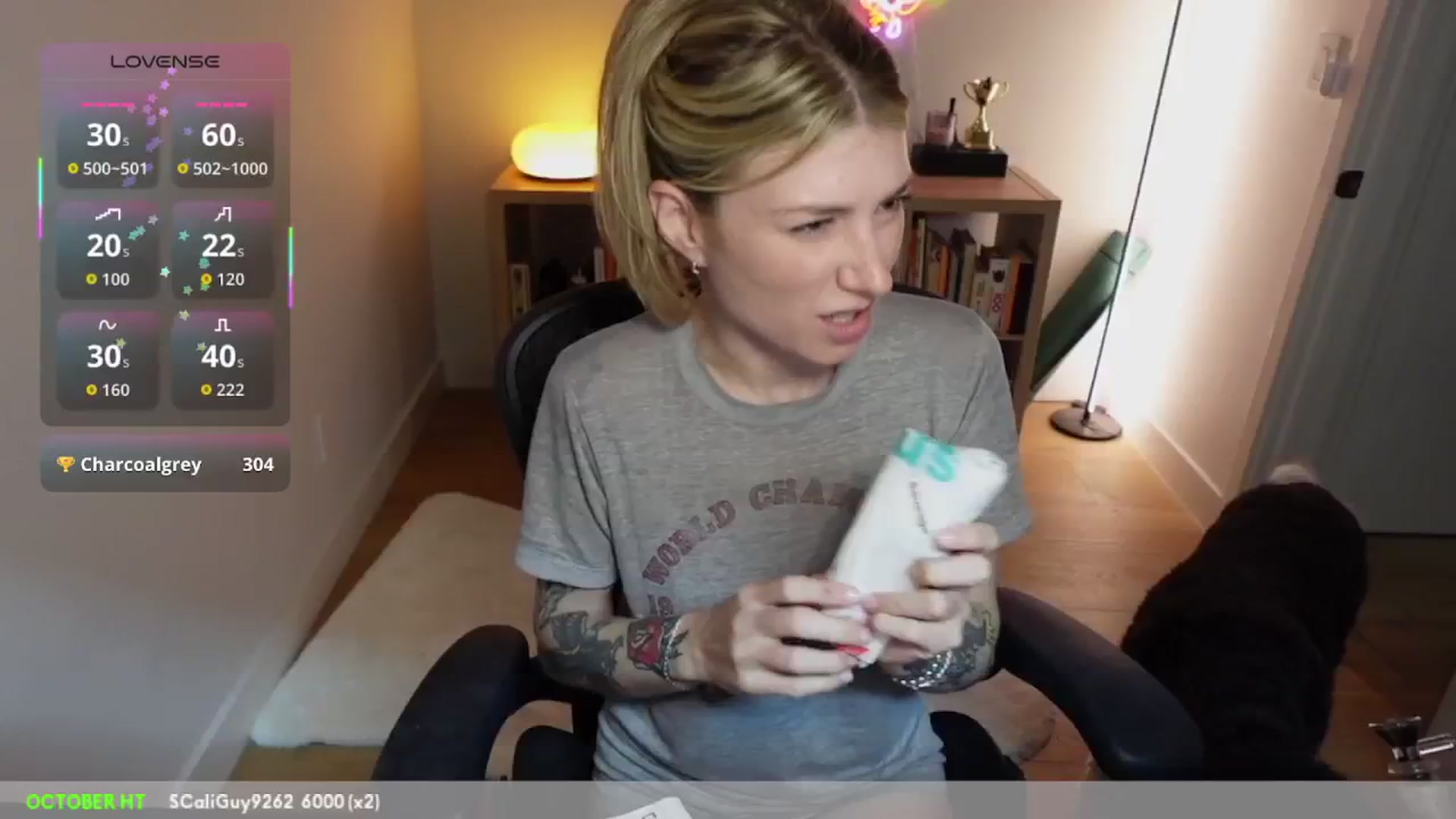 Gallery image thumbnail from stoney_fox's myfreecams stream on, 10/27/2025, 24:08 image 17 of 20
