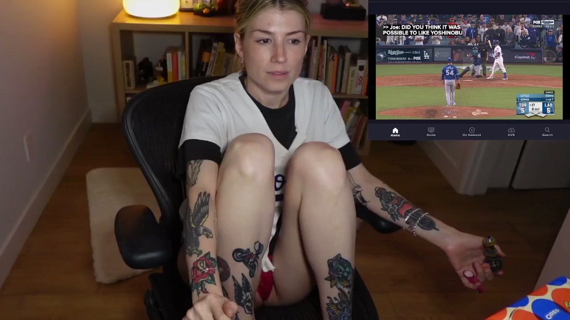 Gallery image thumbnail from stoney_fox's myfreecams stream on, 10/28/2025, 06:57 image 7 of 20