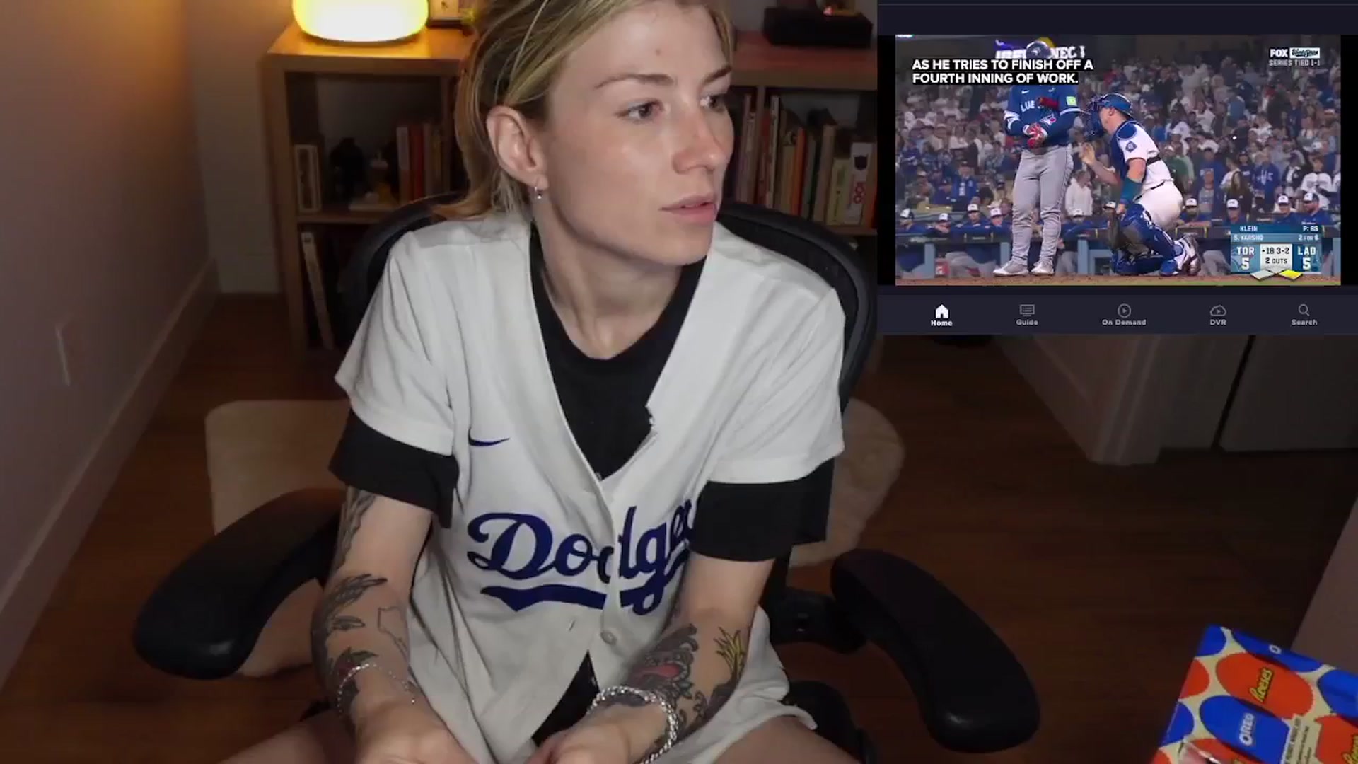 Gallery image thumbnail from stoney_fox's myfreecams stream on, 10/28/2025, 06:57 image 16 of 20