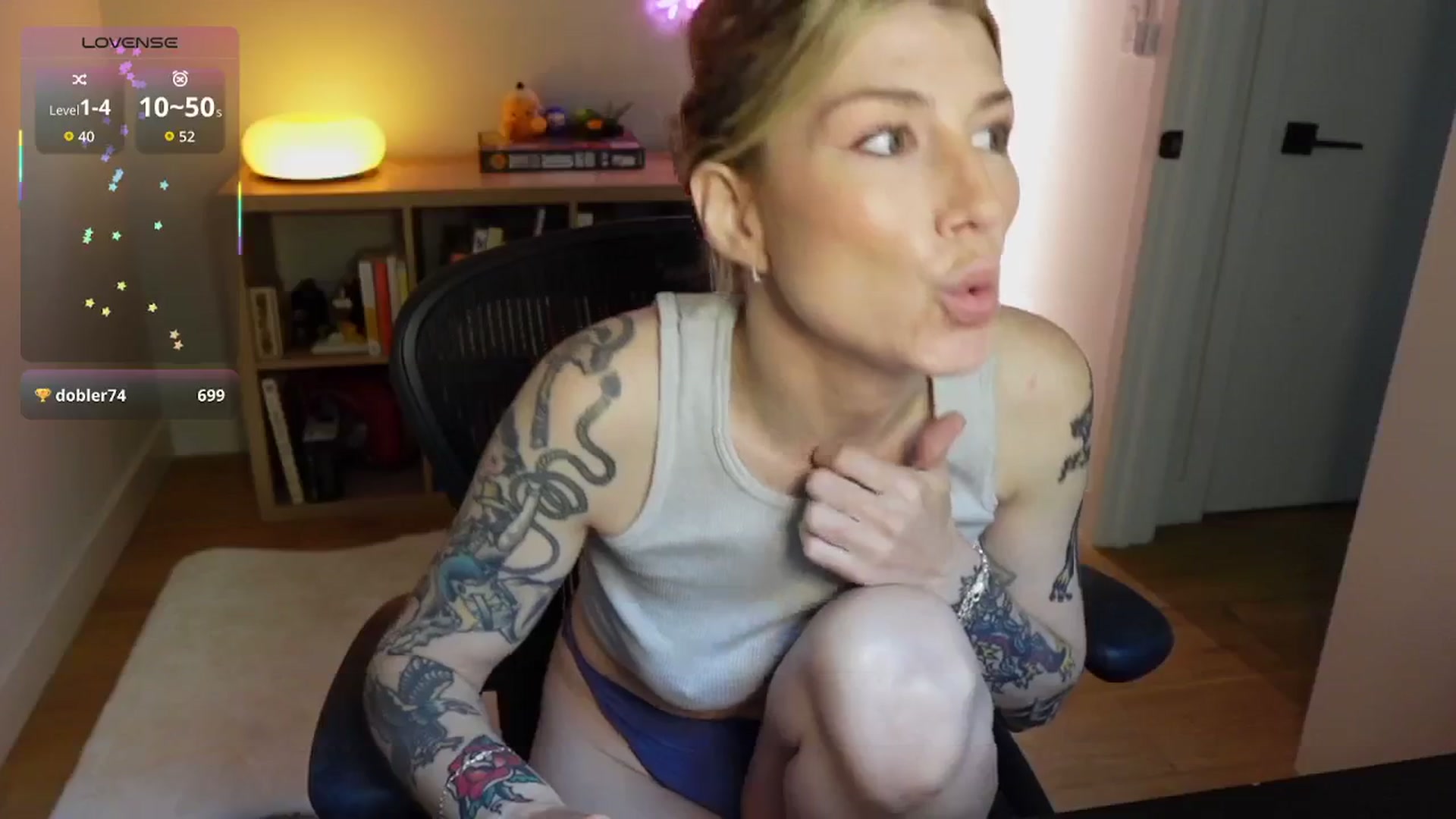 Gallery image thumbnail from stoney_fox's myfreecams stream on, 11/01/2025, 22:20 image 20 of 20