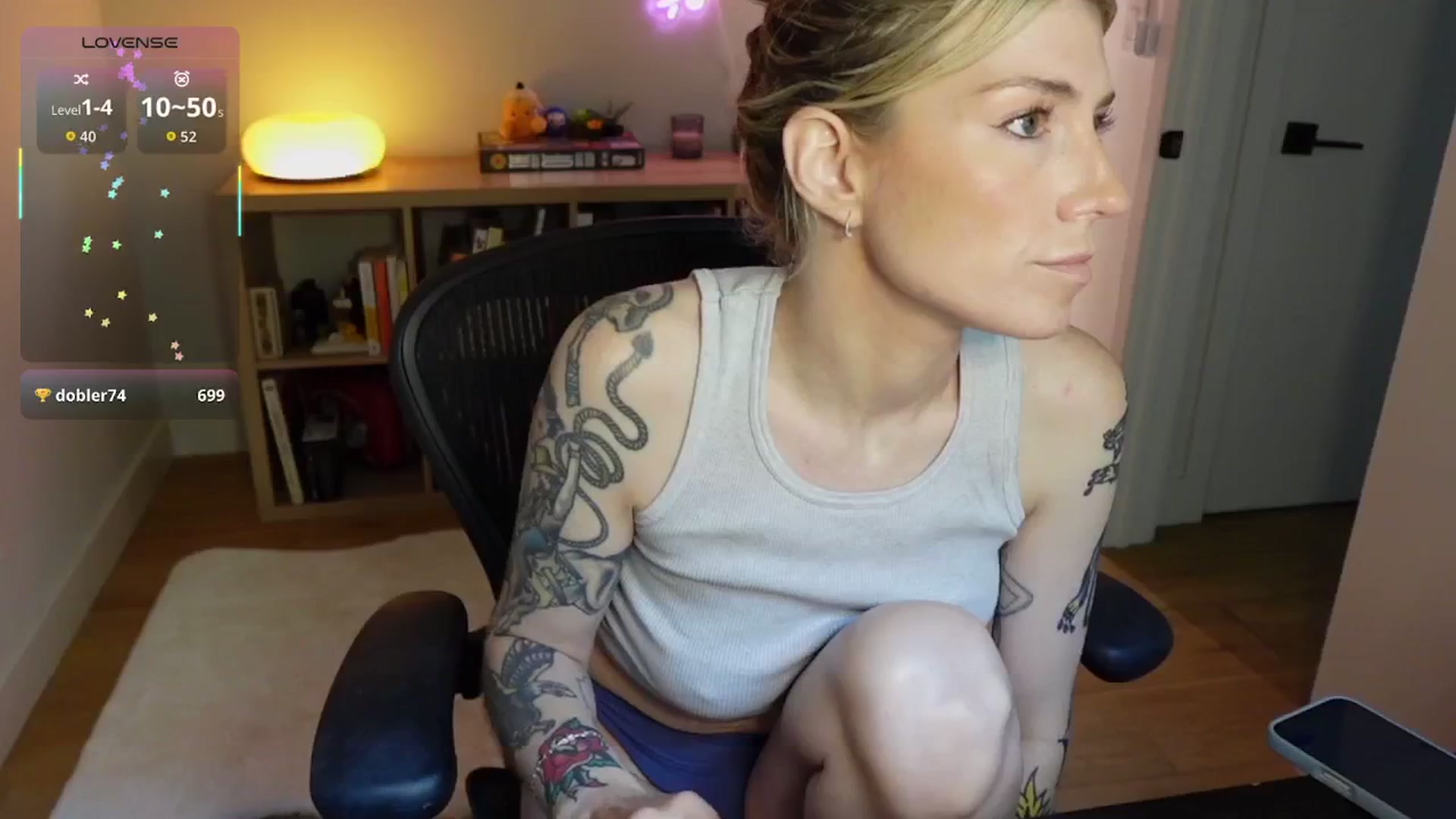 Gallery image thumbnail from stoney_fox's myfreecams stream on, 11/01/2025, 22:20 image 19 of 20
