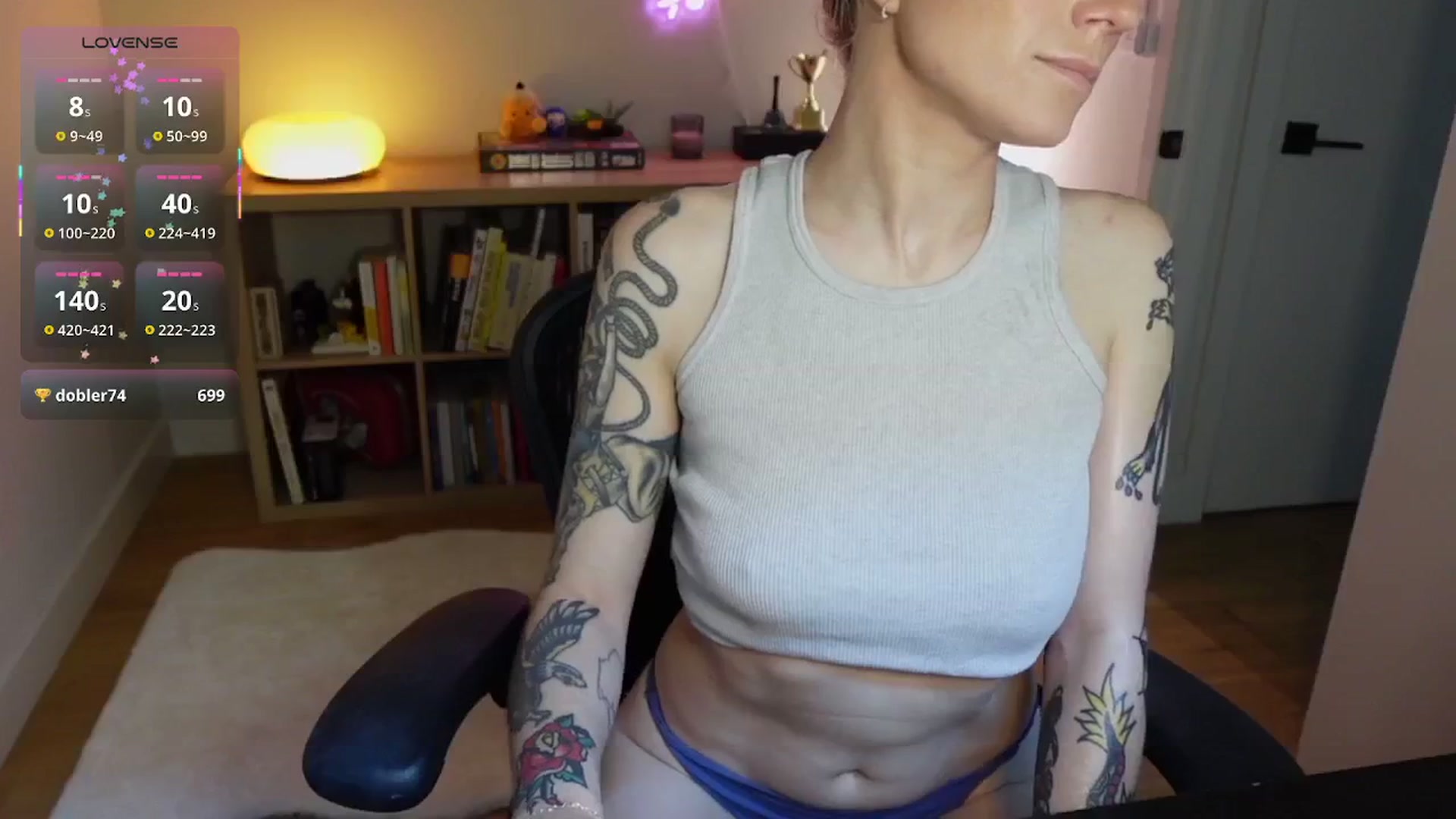 Gallery image thumbnail from stoney_fox's myfreecams stream on, 11/01/2025, 22:20 image 15 of 20