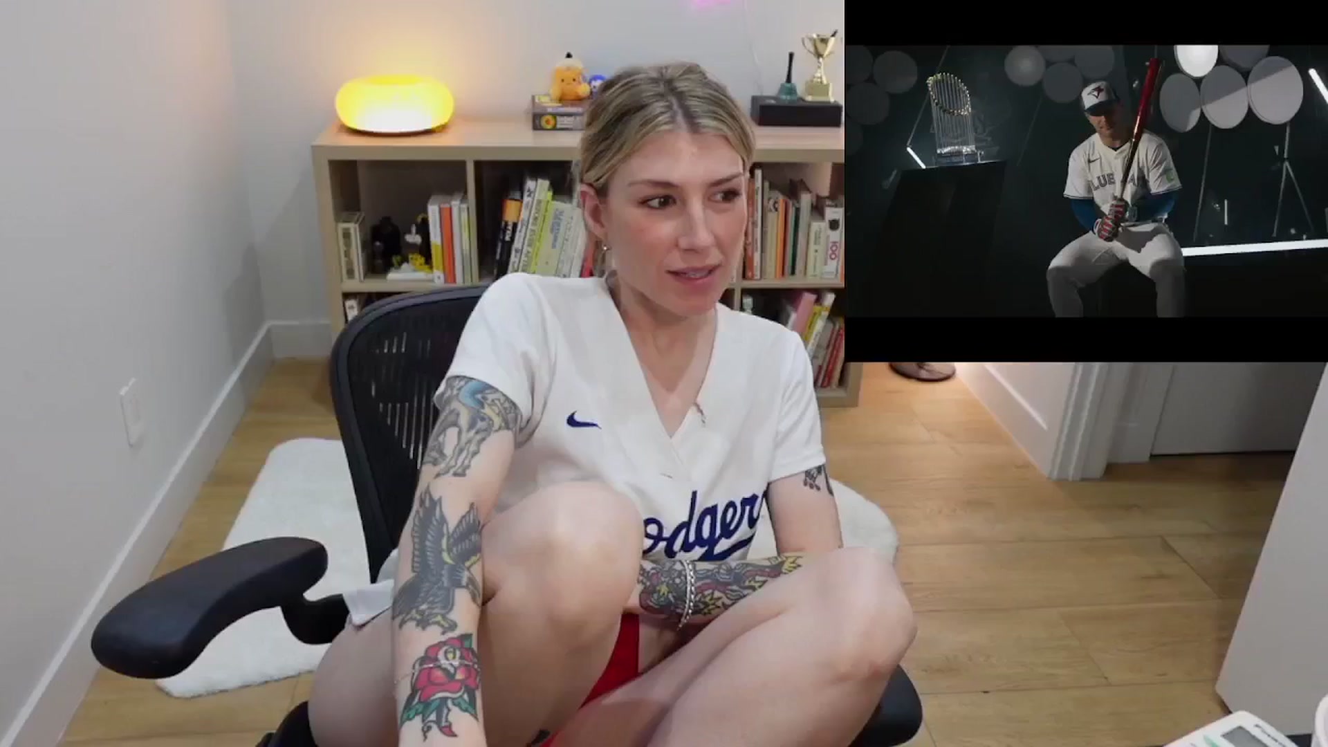 Gallery image thumbnail from stoney_fox's myfreecams stream on, 11/02/2025, 04:14 image 14 of 20