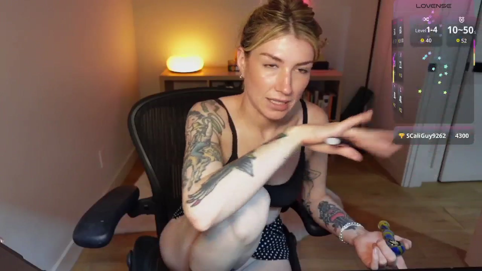 Gallery image thumbnail from stoney_fox's myfreecams stream on, 11/04/2025, 24:04 image 13 of 20