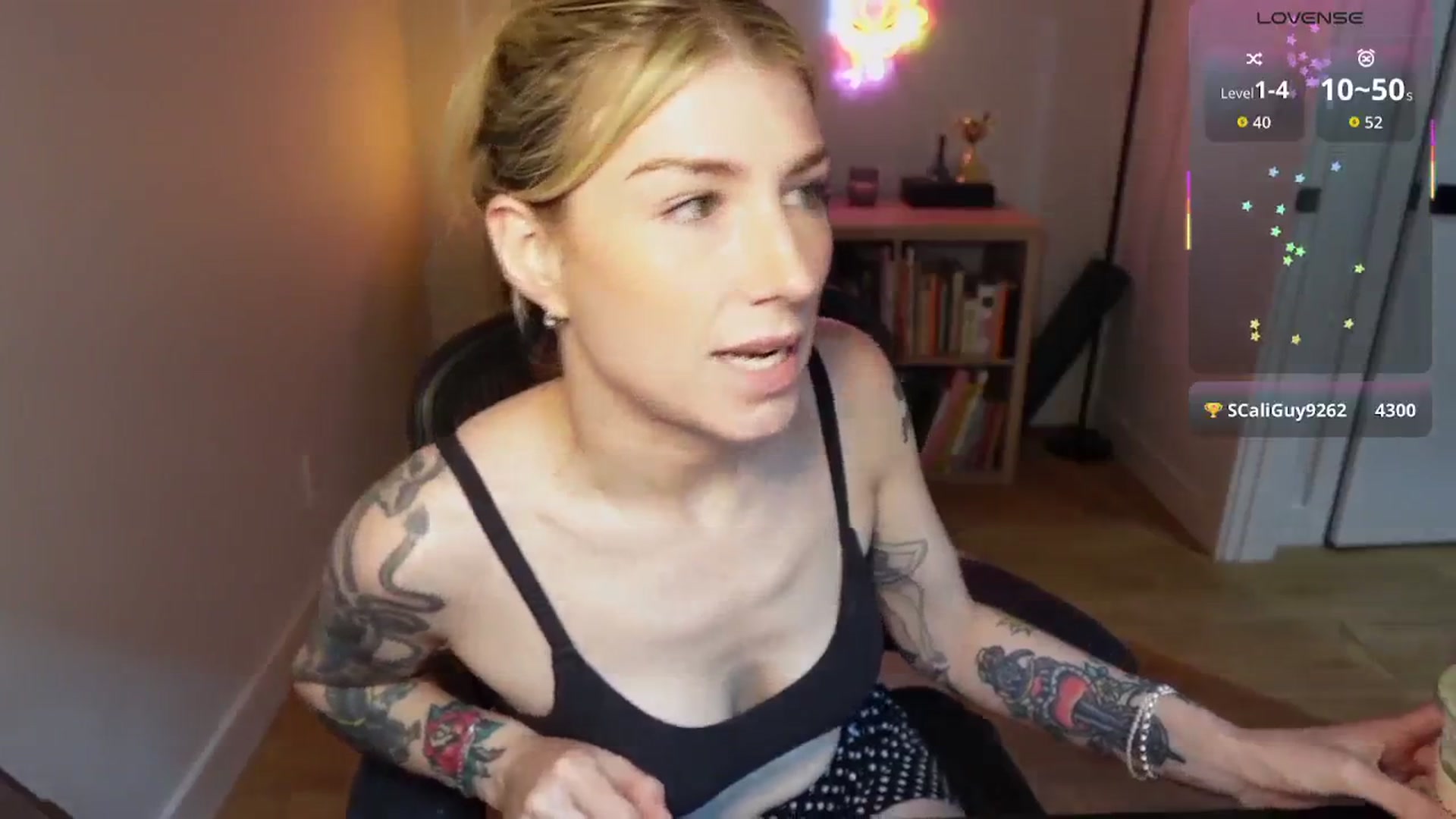 Gallery image thumbnail from stoney_fox's myfreecams stream on, 11/04/2025, 24:04 image 19 of 20