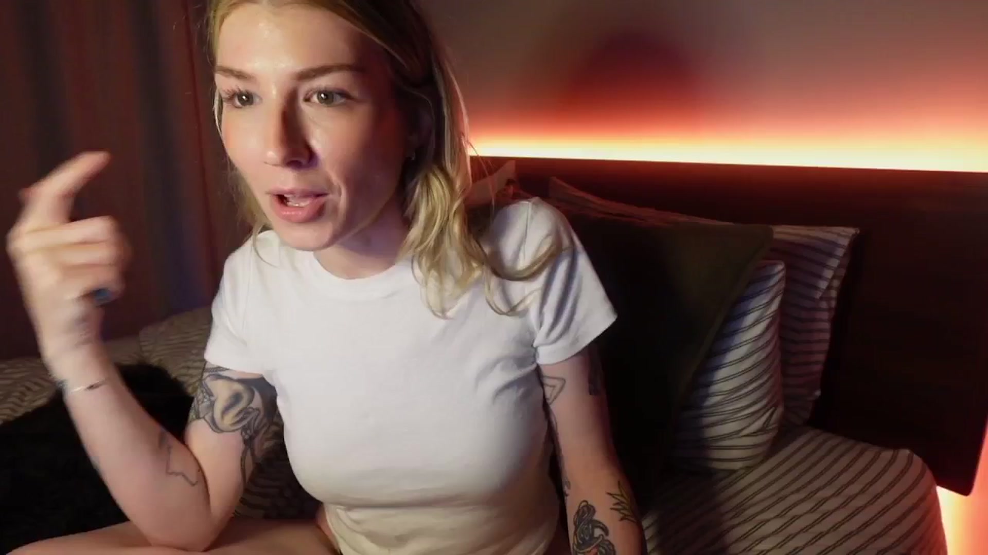Gallery image thumbnail from stoney_fox's myfreecams stream on, 11/05/2025, 07:29 image 9 of 20