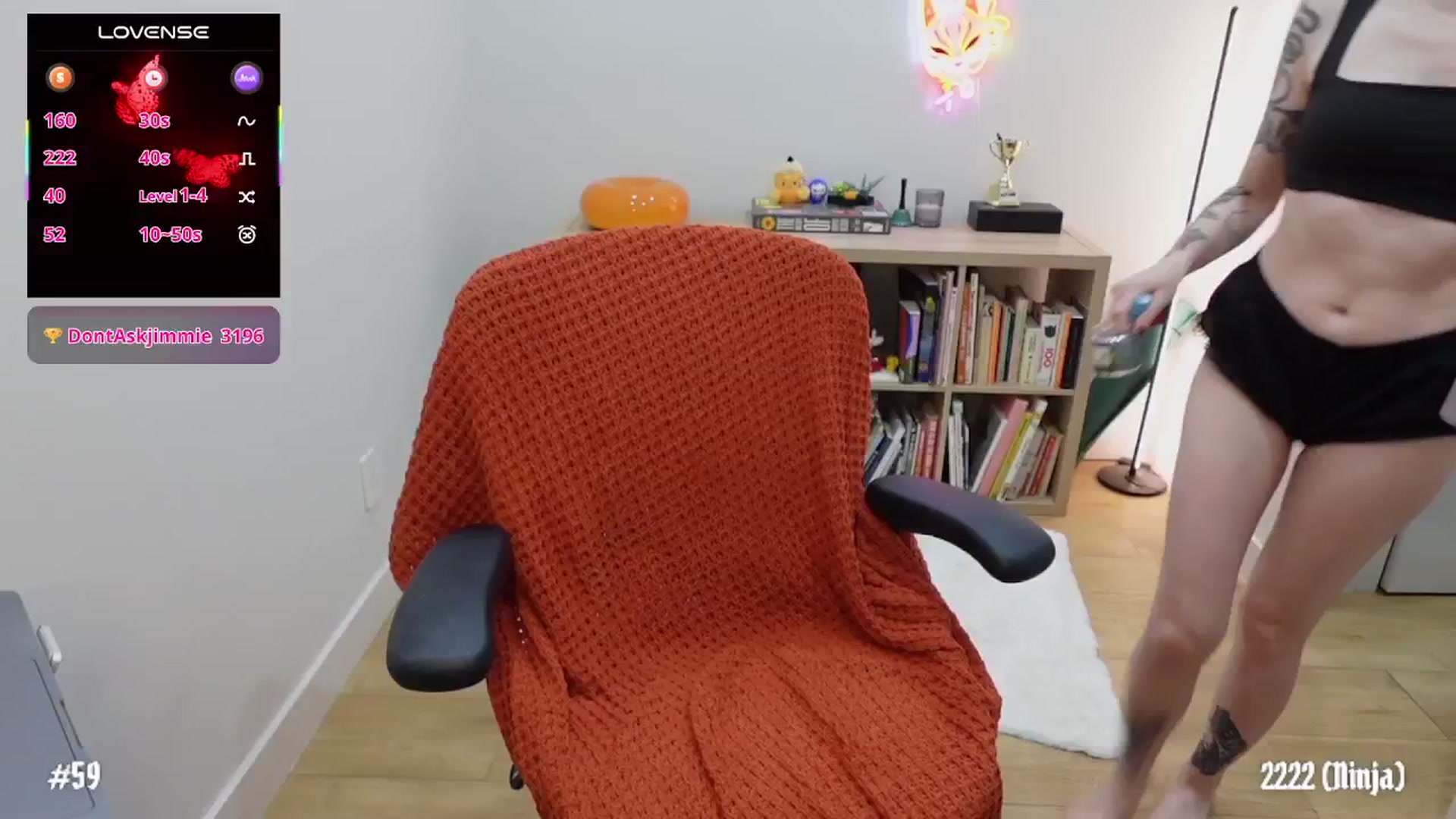 Gallery image thumbnail from stoney_fox's myfreecams stream on, 11/08/2025, 04:03 image 17 of 20