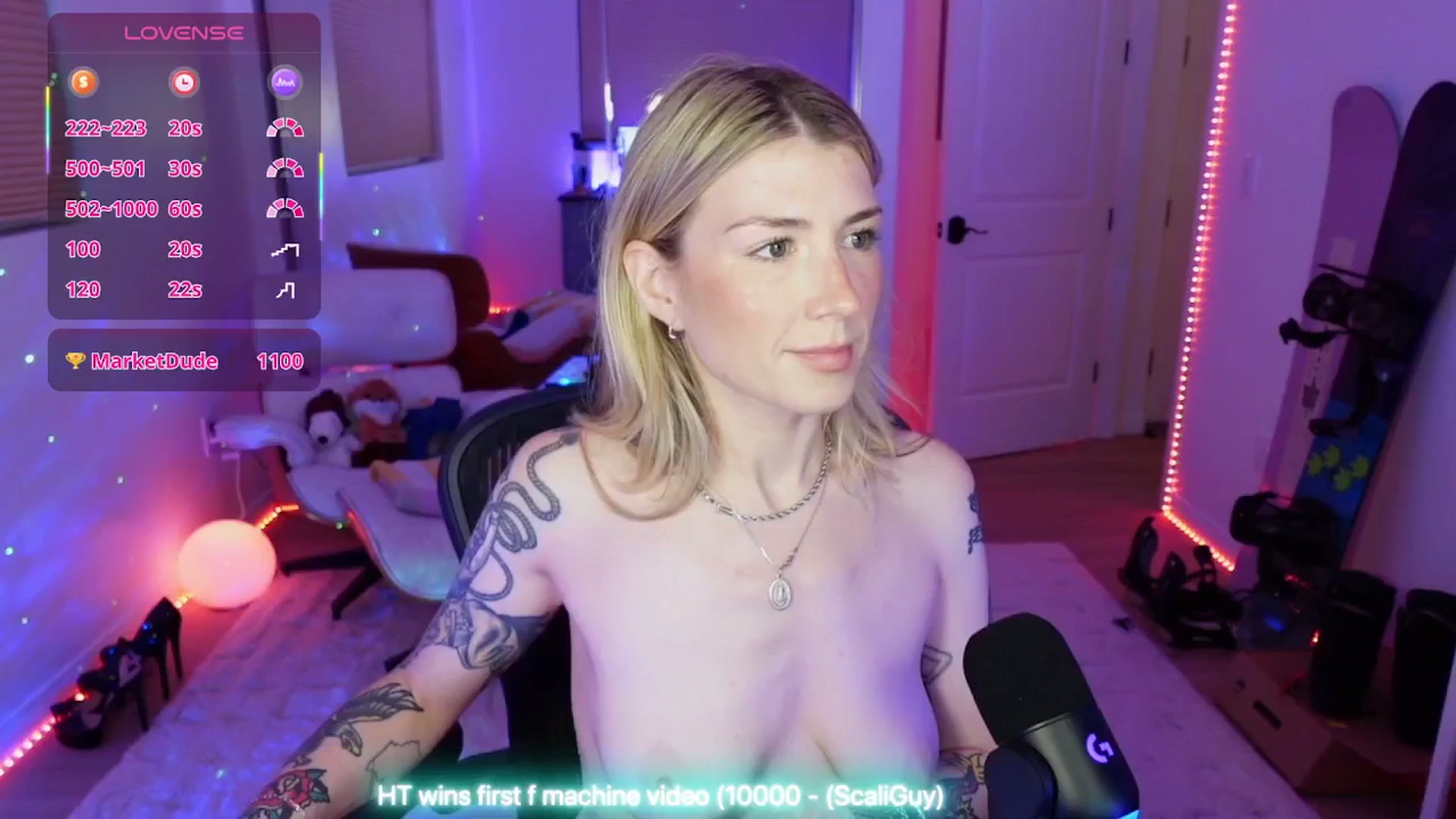 Gallery image thumbnail from stoney_fox's myfreecams stream on, 11/20/2025, 06:50 image 2 of 20