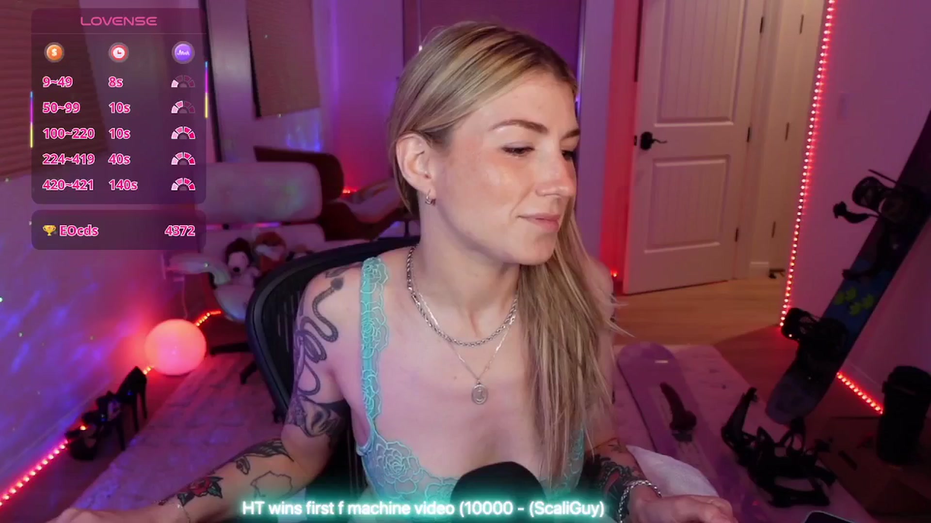 Gallery image thumbnail from stoney_fox's myfreecams stream on, 11/21/2025, 05:50 image 13 of 20