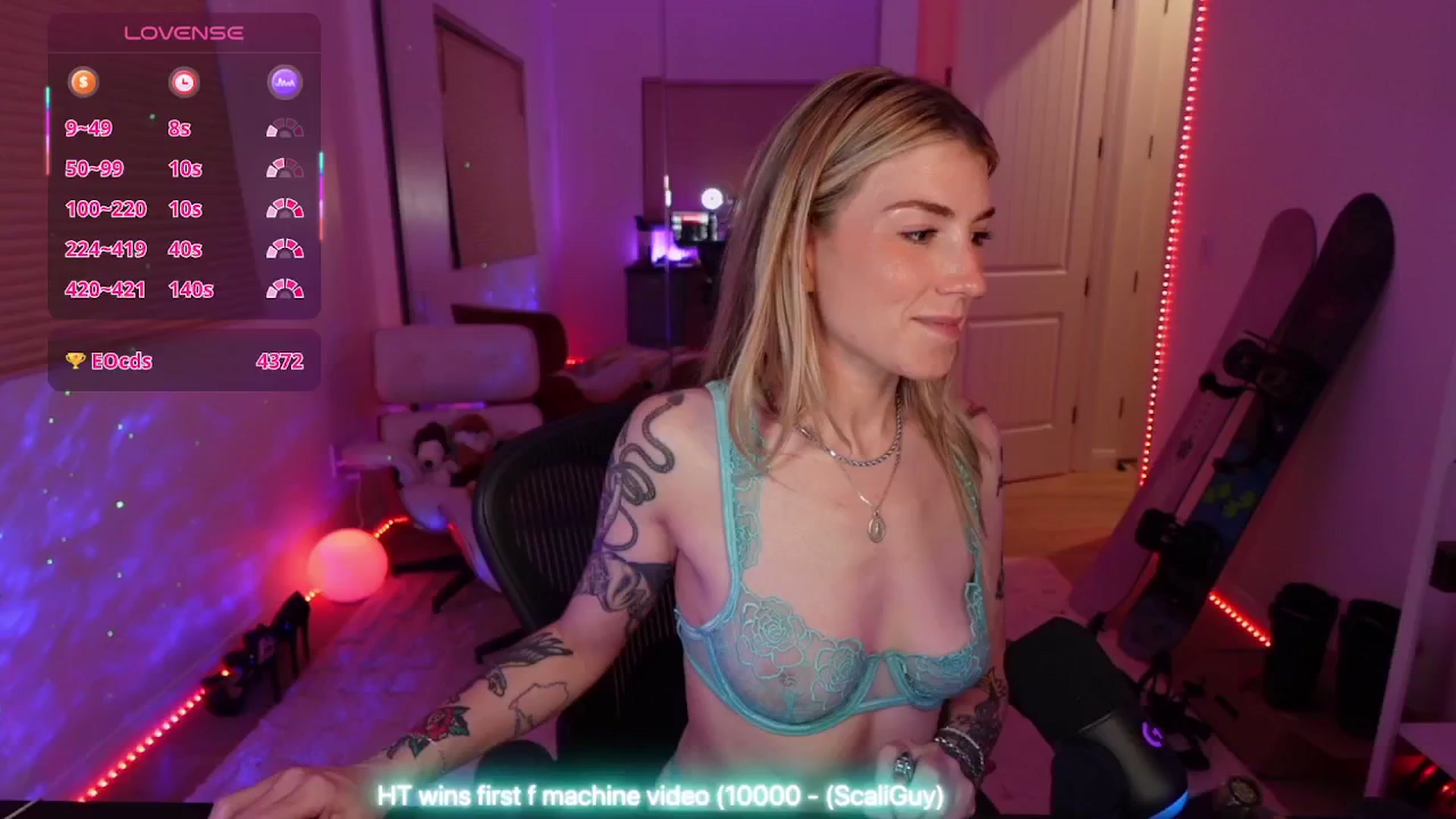 Gallery image thumbnail from stoney_fox's myfreecams stream on, 11/21/2025, 07:03 image 16 of 20