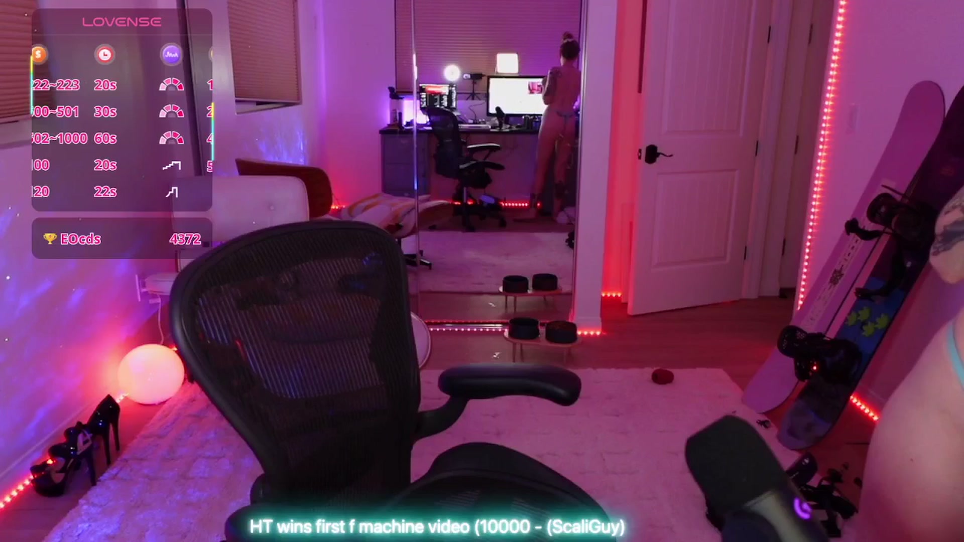 Gallery image thumbnail from stoney_fox's myfreecams stream on, 11/21/2025, 08:30 image 12 of 20
