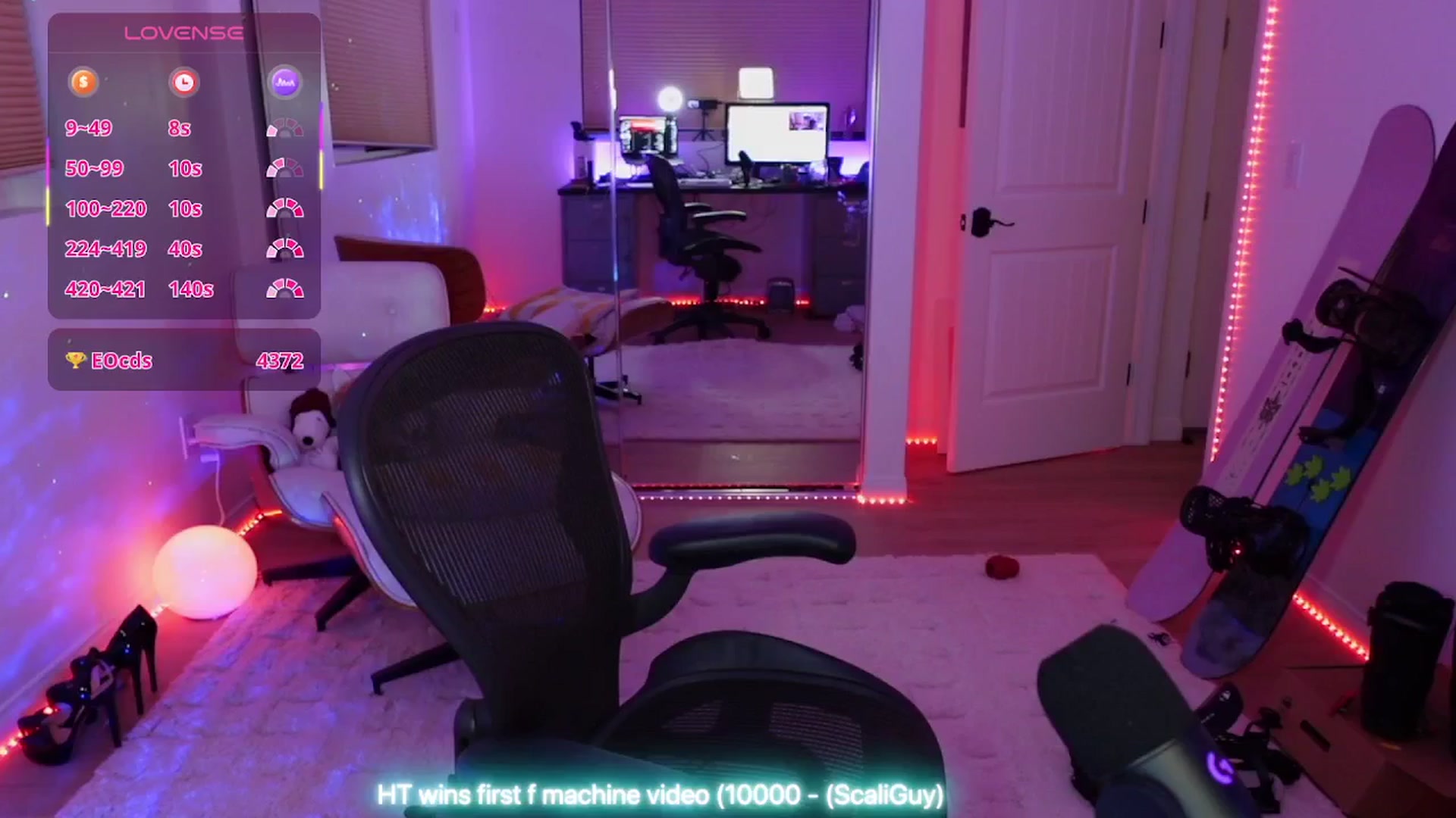 Gallery image thumbnail from stoney_fox's myfreecams stream on, 11/21/2025, 08:30 image 17 of 20