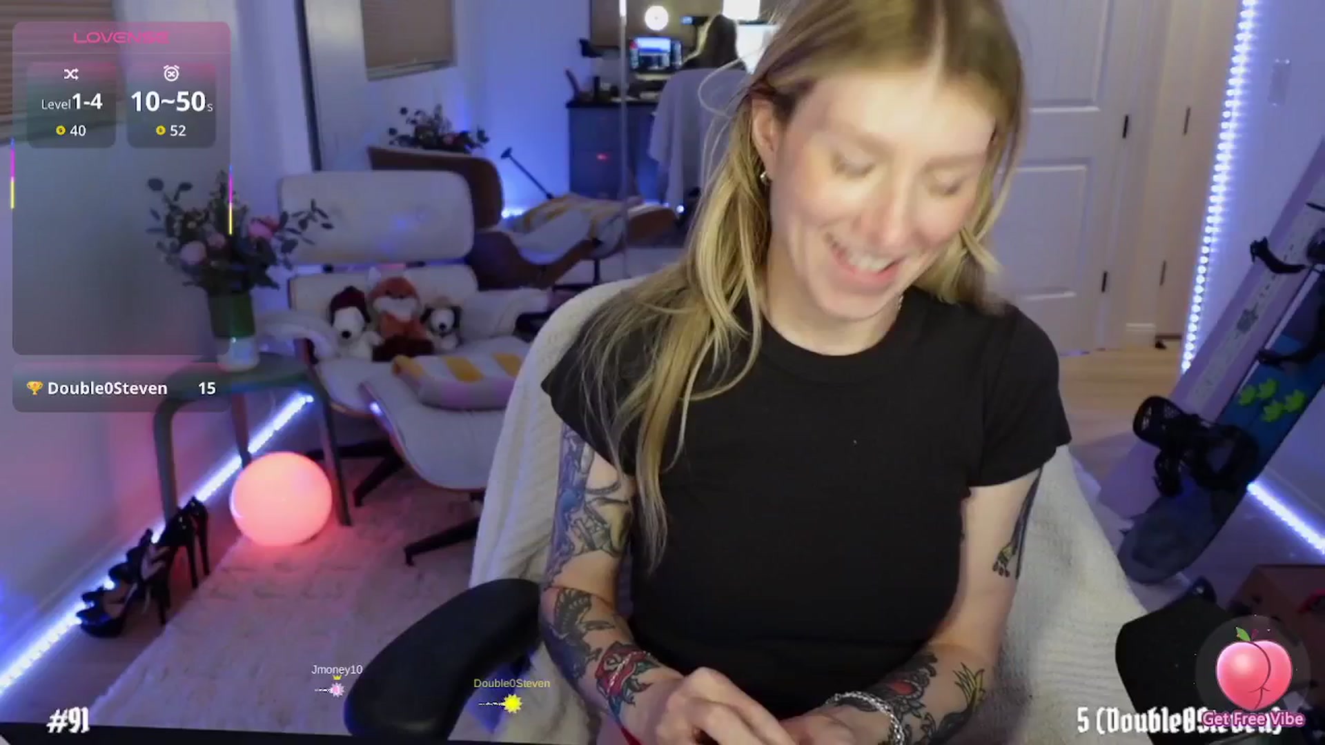 Gallery image thumbnail from stoney_fox's myfreecams stream on, 11/24/2025, 04:13 image 1 of 20