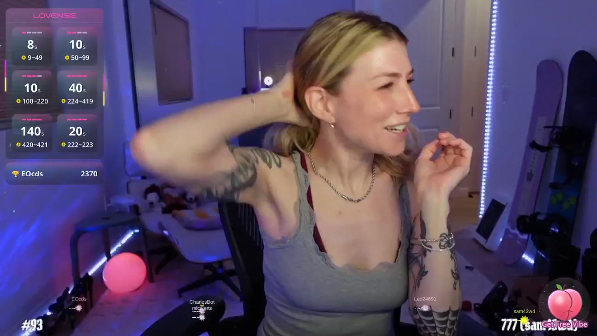 Gallery image thumbnail from stoney_fox's myfreecams stream on, 11/25/2025, 08:42 image 12 of 20