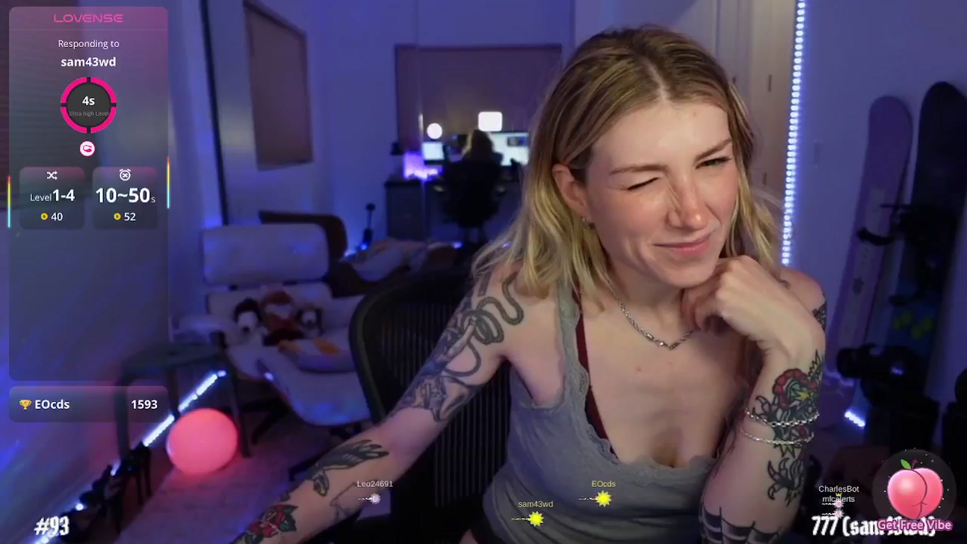 Gallery image thumbnail from stoney_fox's myfreecams stream on, 11/25/2025, 08:42 image 6 of 20