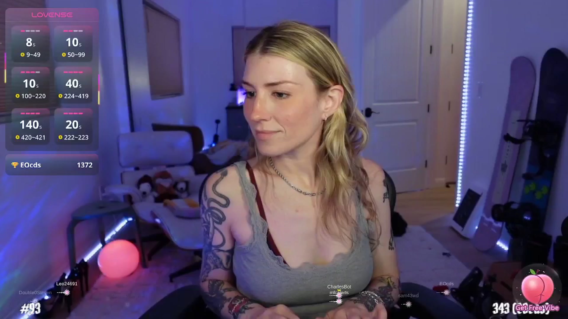 Gallery image thumbnail from stoney_fox's myfreecams stream on, 11/25/2025, 08:42 image 1 of 20