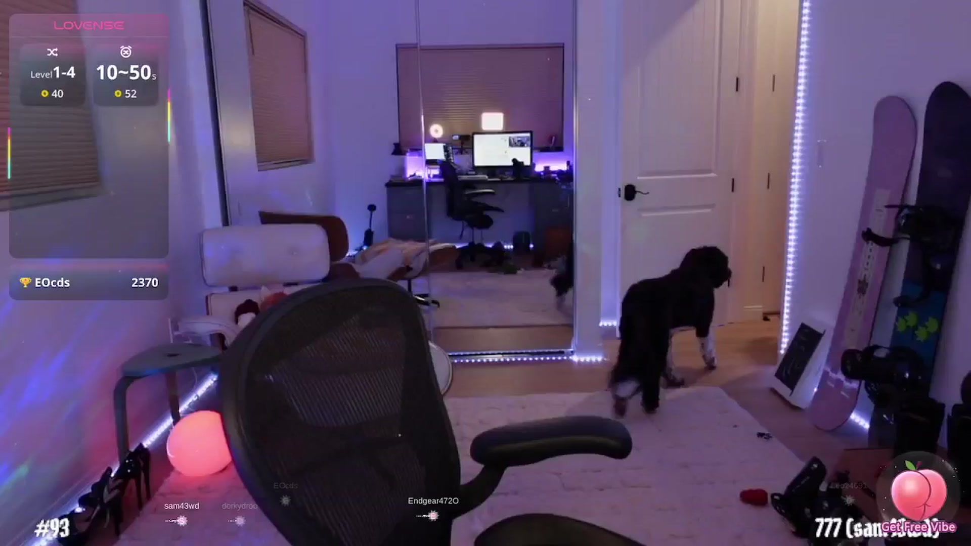 Gallery image thumbnail from stoney_fox's myfreecams stream on, 11/25/2025, 08:42 image 15 of 20