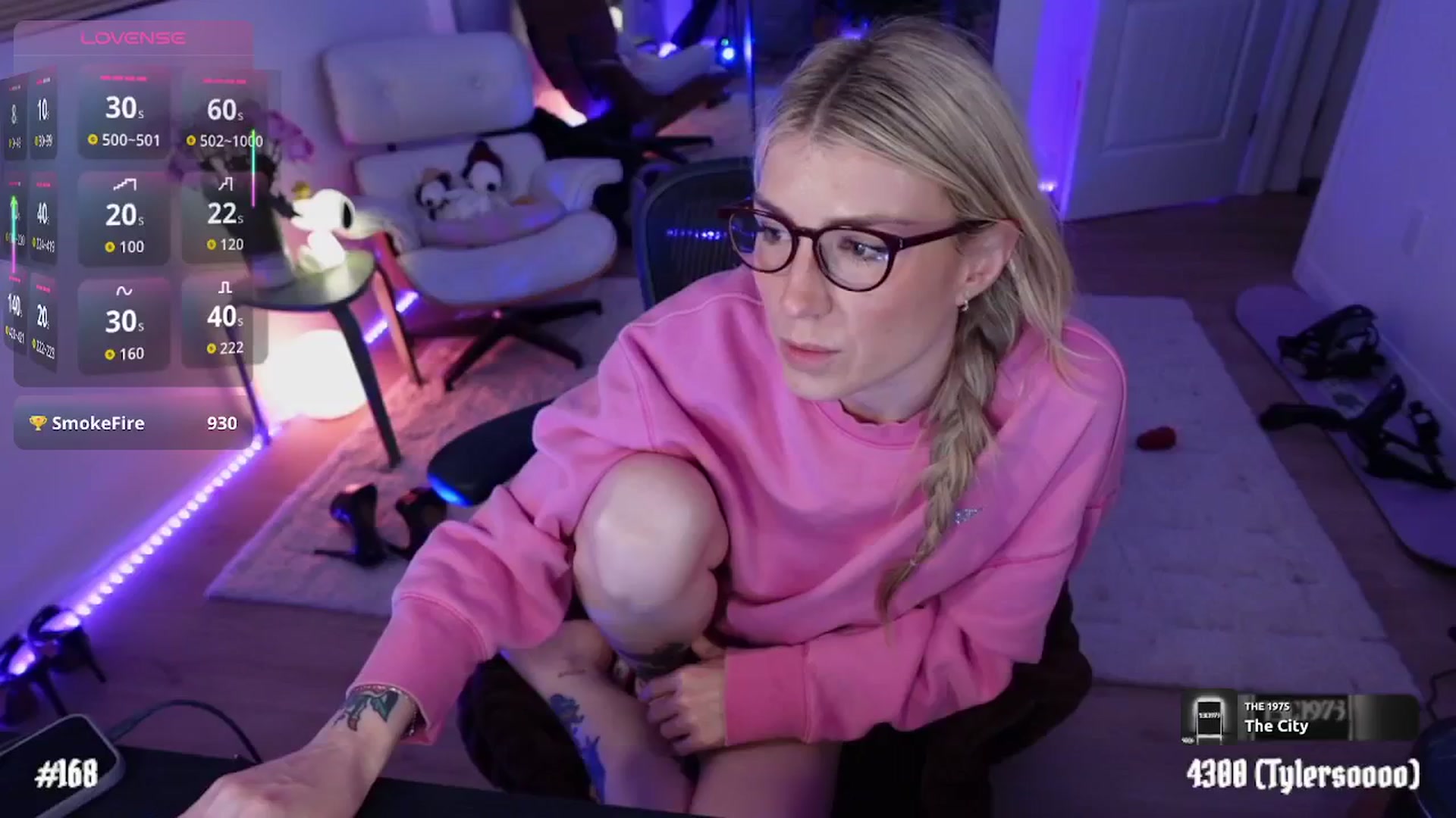 Gallery image thumbnail from stoney_fox's myfreecams stream on, 01/16/2026, 08:34 image 12 of 20