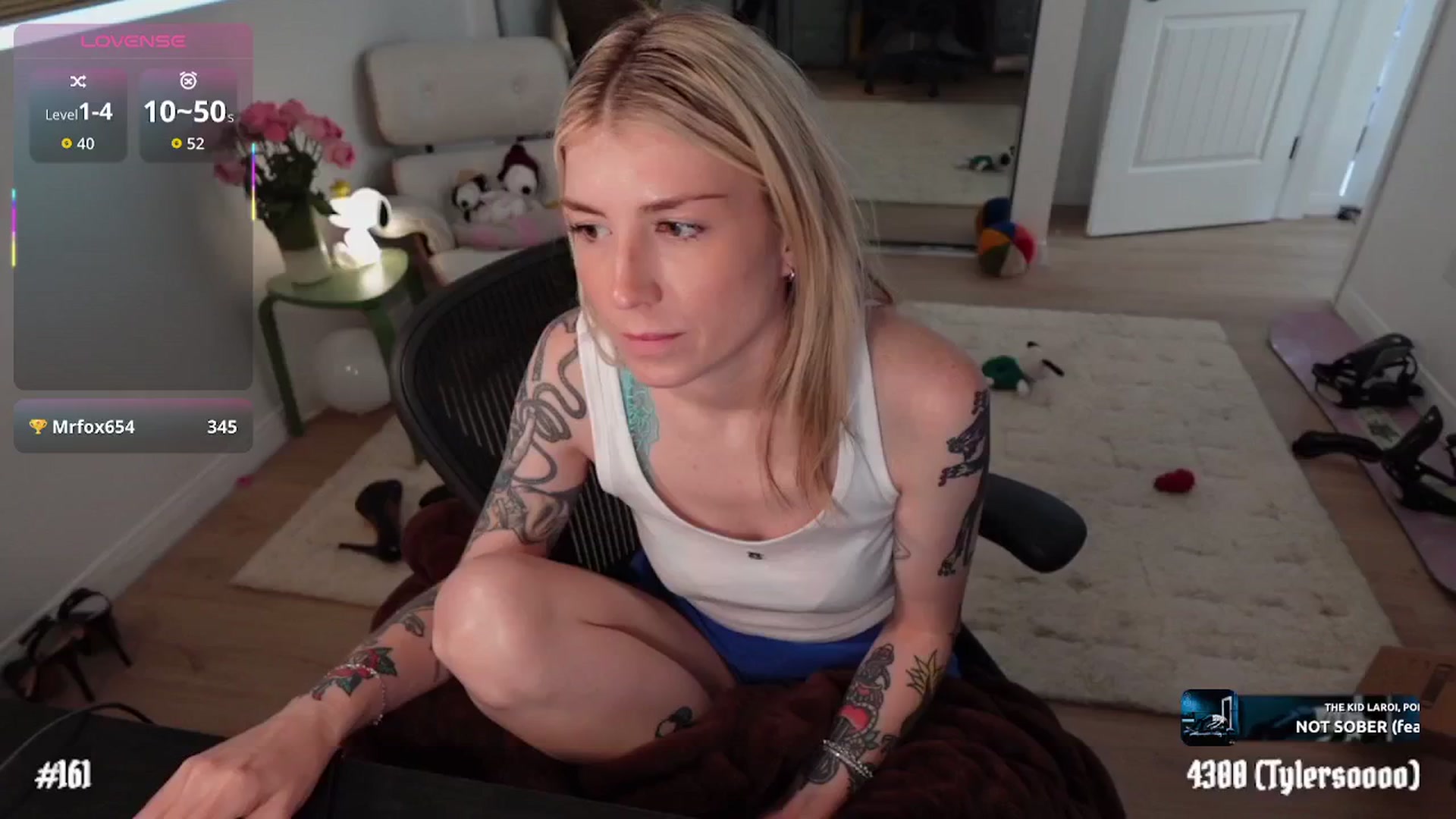 Gallery image thumbnail from stoney_fox's myfreecams stream on, 01/17/2026, 03:07 image 7 of 20