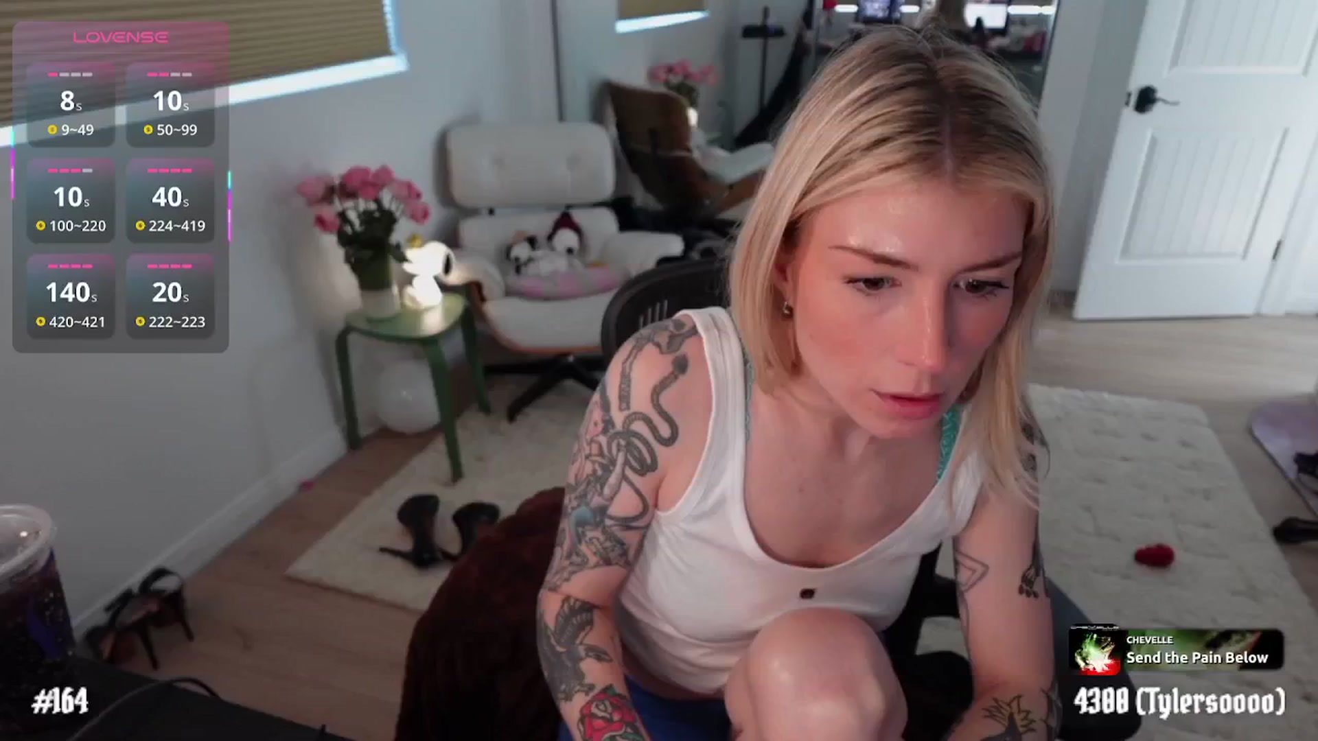 Gallery image thumbnail from stoney_fox's myfreecams stream on, 01/17/2026, 03:07 image 1 of 20