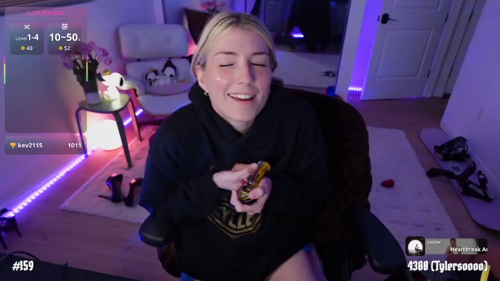 Gallery image thumbnail from stoney_fox's myfreecams stream on, 01/17/2026, 04:45 image 20 of 20