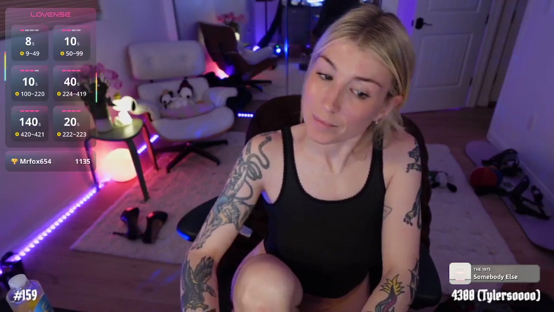 Gallery image thumbnail from stoney_fox's myfreecams stream on, 01/17/2026, 06:48 image 17 of 20