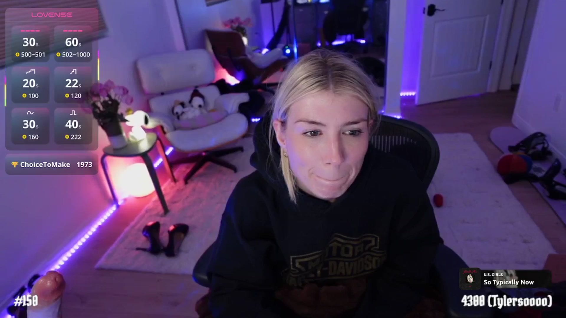 Gallery image thumbnail from stoney_fox's myfreecams stream on, 01/17/2026, 09:34 image 17 of 20