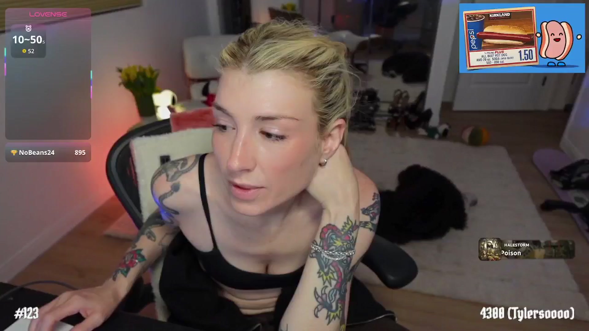 Gallery image thumbnail from stoney_fox's myfreecams stream on, 01/20/2026, 09:56 image 9 of 20