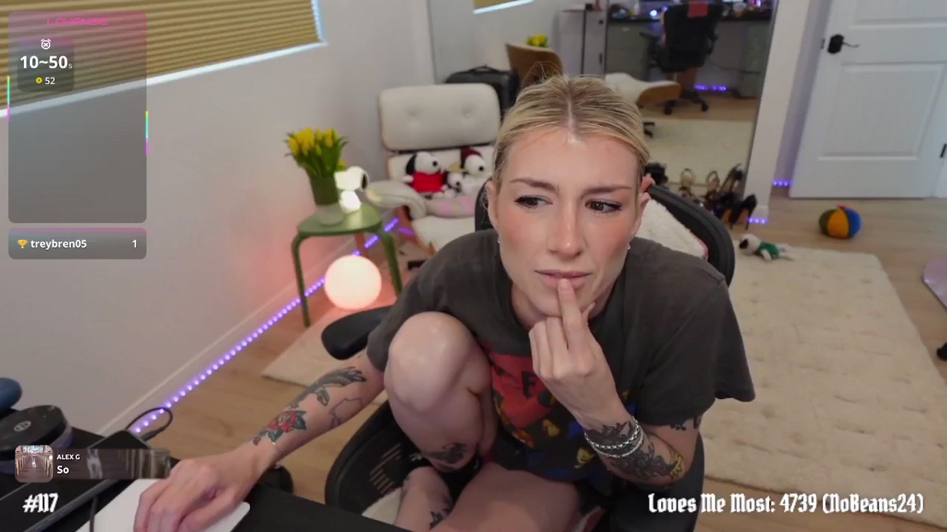Gallery image thumbnail from stoney_fox's myfreecams stream on, 01/20/2026, 22:03 image 12 of 20
