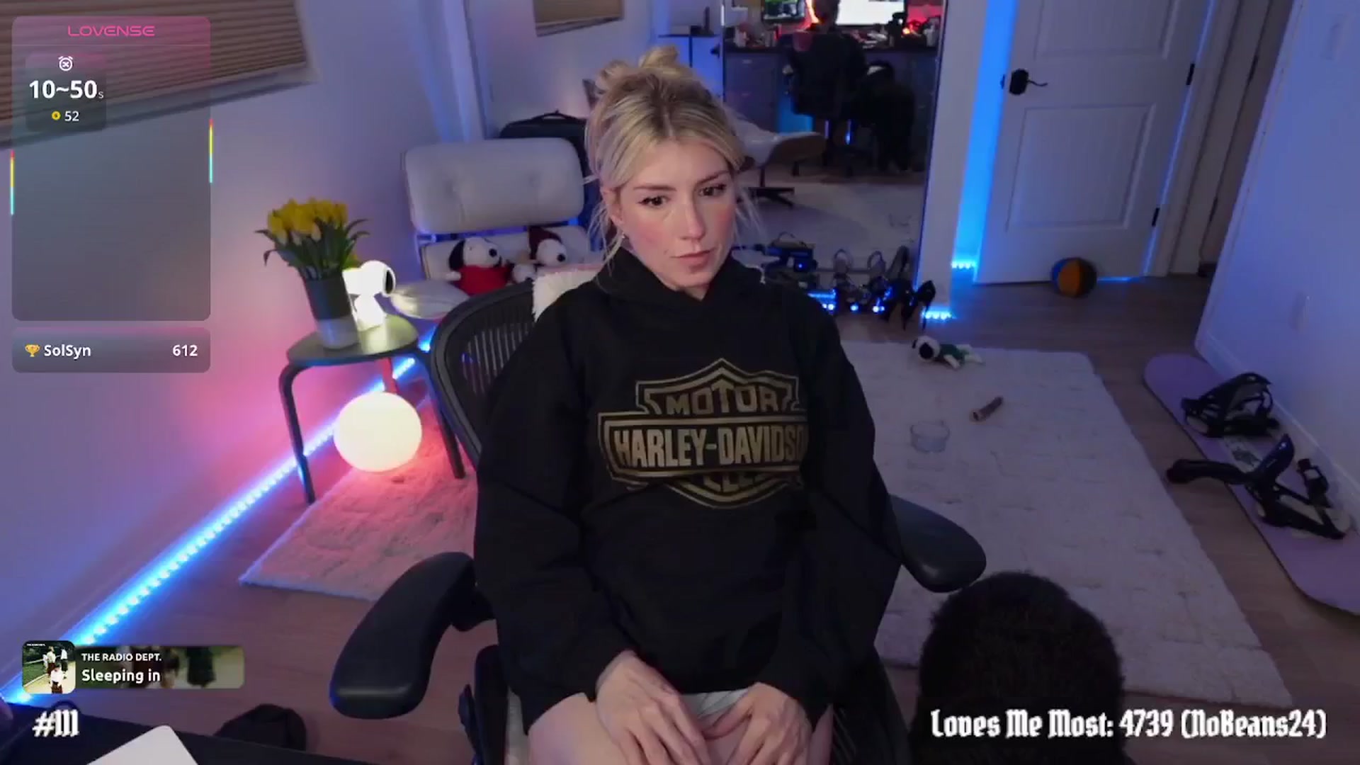 Gallery image thumbnail from stoney_fox's myfreecams stream on, 01/22/2026, 06:34 image 4 of 20