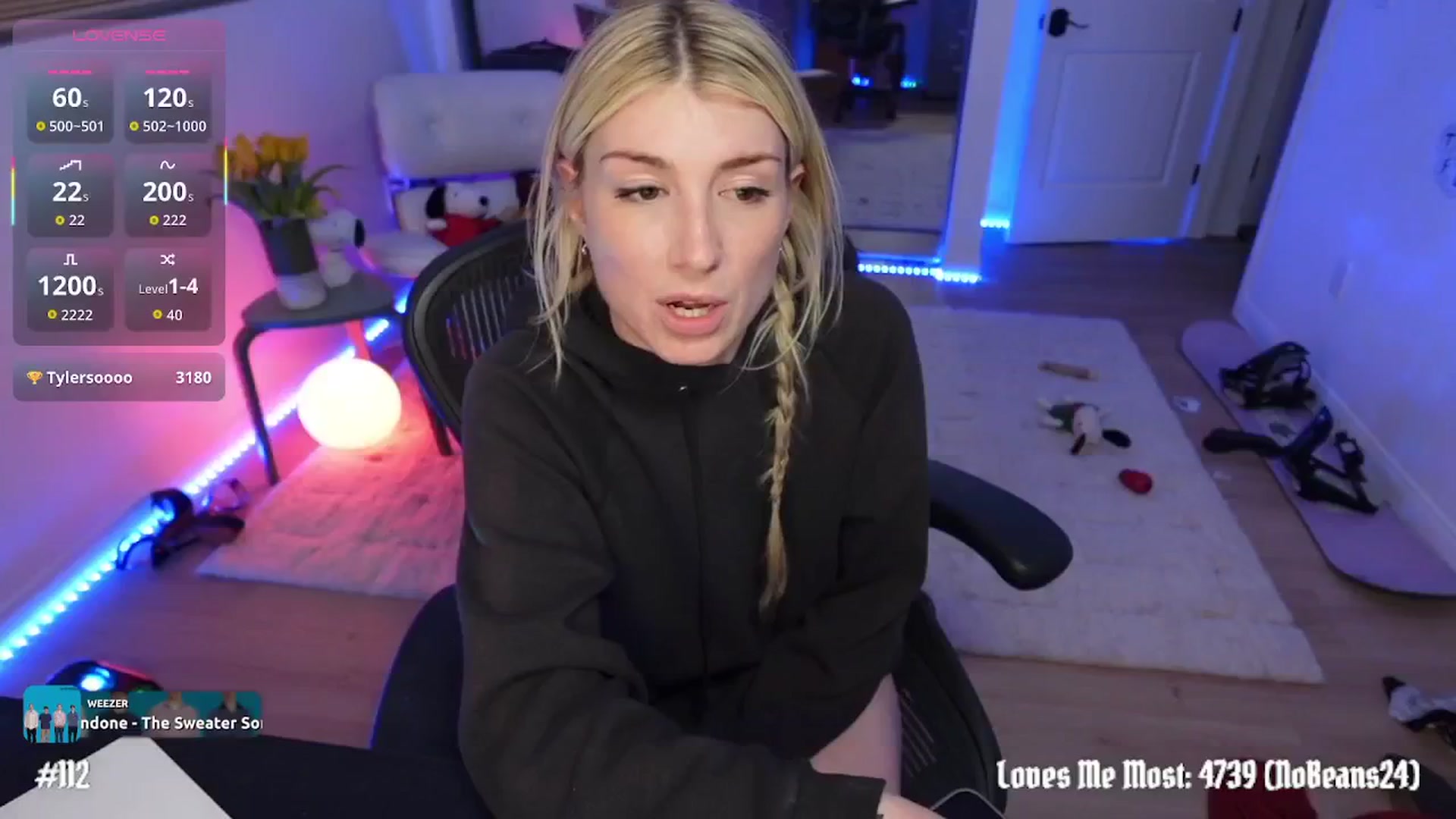 Gallery image thumbnail from stoney_fox's myfreecams stream on, 01/25/2026, 08:55 image 16 of 20
