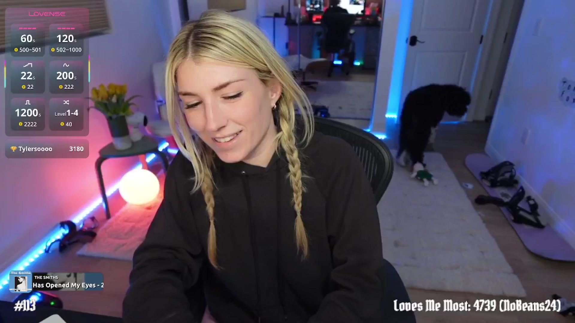 Gallery image thumbnail from stoney_fox's myfreecams stream on, 01/25/2026, 08:55 image 12 of 20