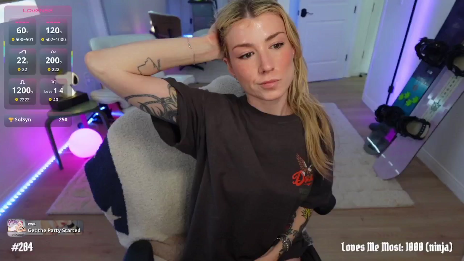 Gallery image thumbnail from stoney_fox's myfreecams stream on, 02/05/2026, 23:18 image 3 of 20