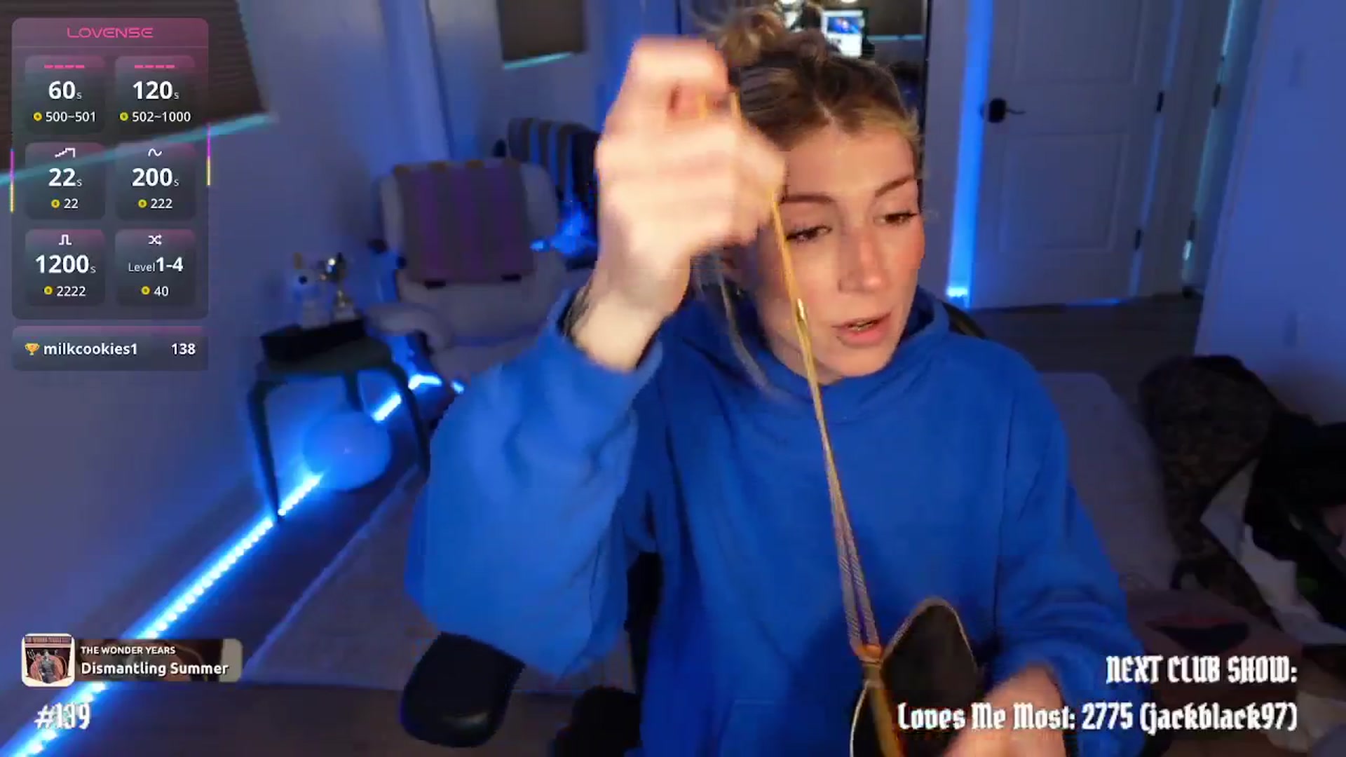Gallery image thumbnail from stoney_fox's myfreecams stream on, 02/18/2026, 01:31 image 16 of 20