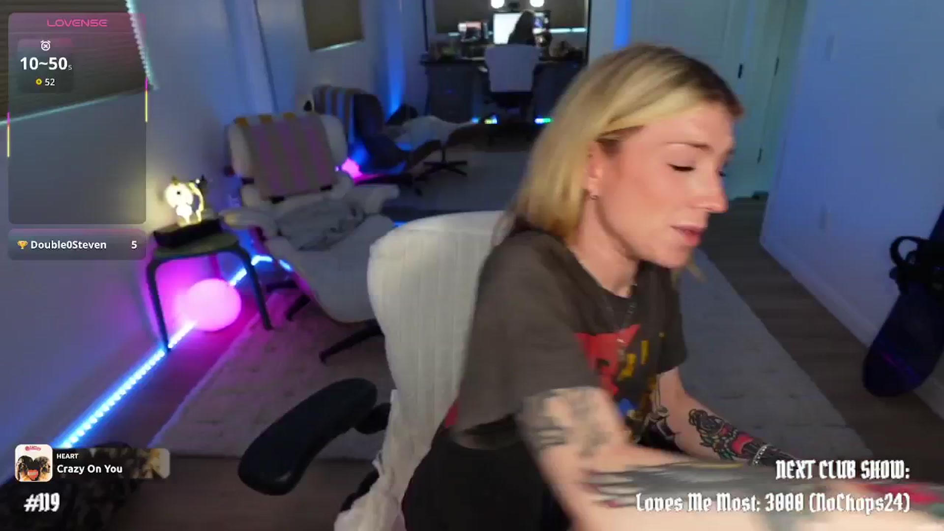 Gallery image thumbnail from stoney_fox's myfreecams stream on, 02/19/2026, 05:08 image 2 of 20