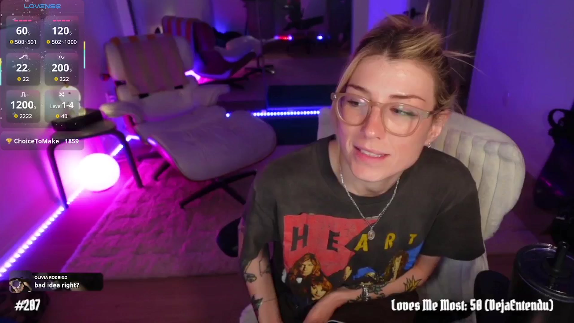 Gallery image thumbnail from stoney_fox's myfreecams stream on, 03/01/2026, 10:03 image 12 of 20