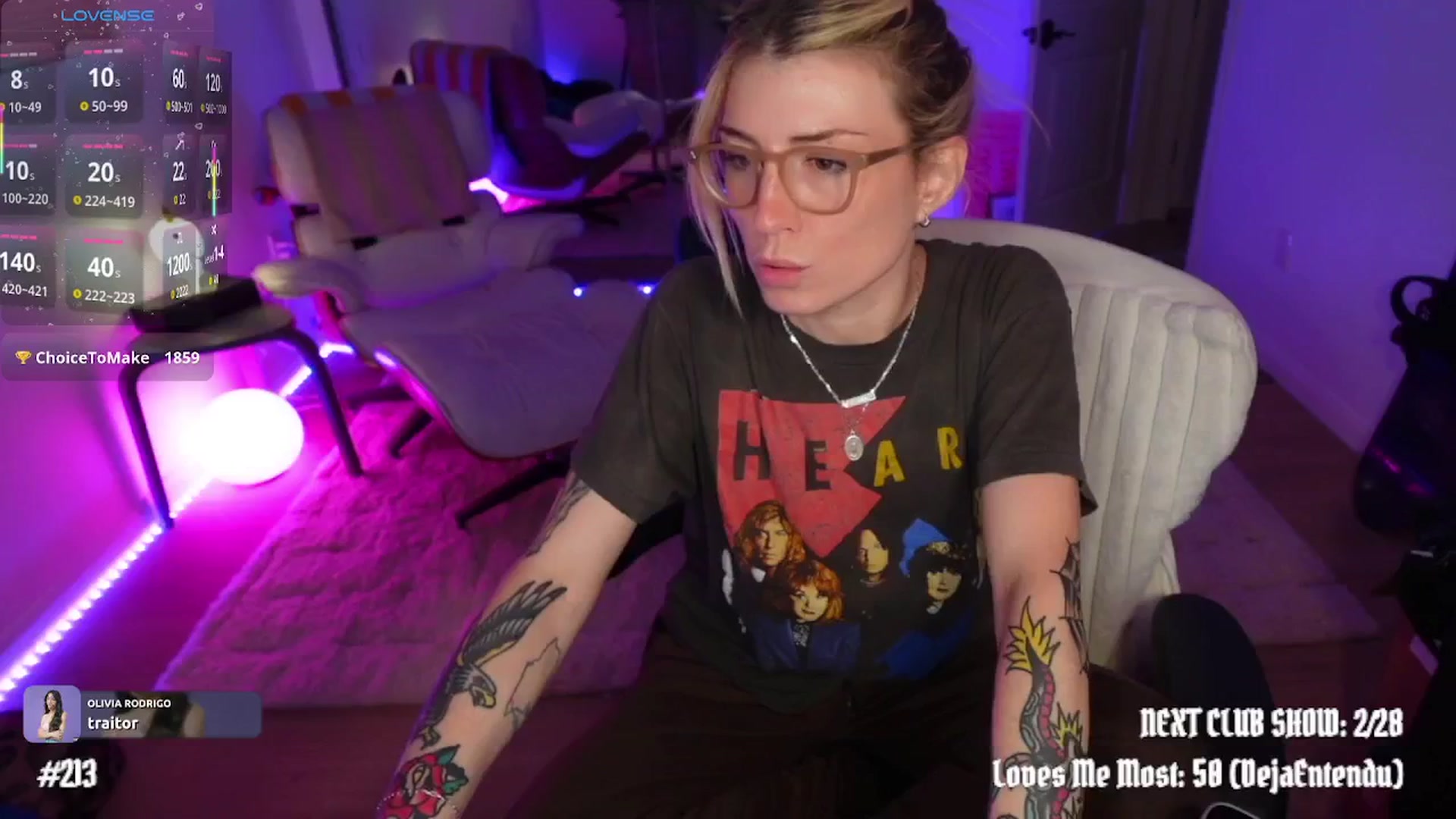 Gallery image thumbnail from stoney_fox's myfreecams stream on, 03/01/2026, 10:03 image 9 of 20