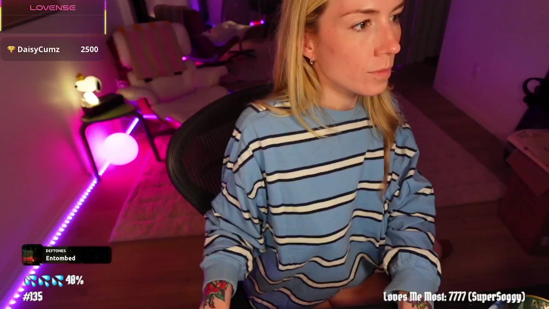 Gallery image thumbnail from stoney_fox's myfreecams stream on, 03/22/2026, 06:54 image 9 of 20