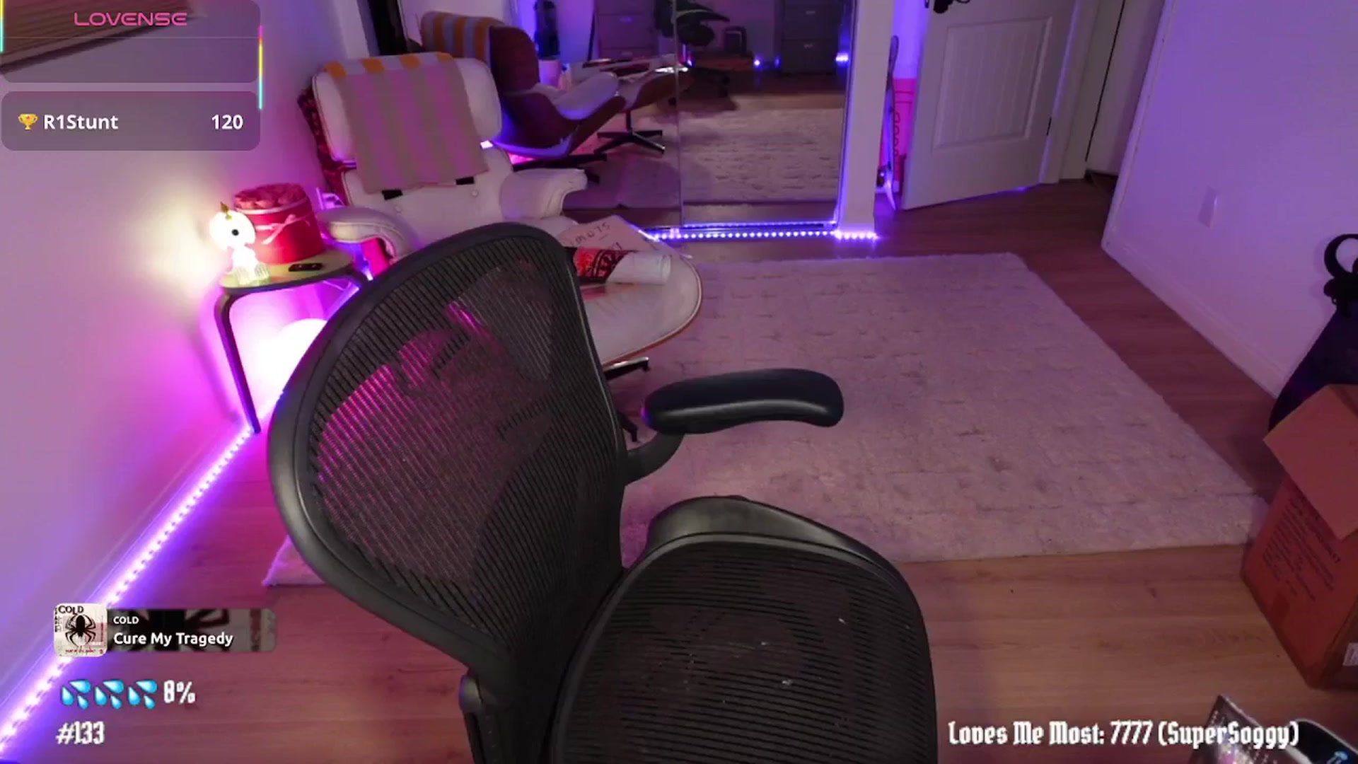 Gallery image thumbnail from stoney_fox's myfreecams stream on, 03/27/2026, 04:29 image 1 of 20