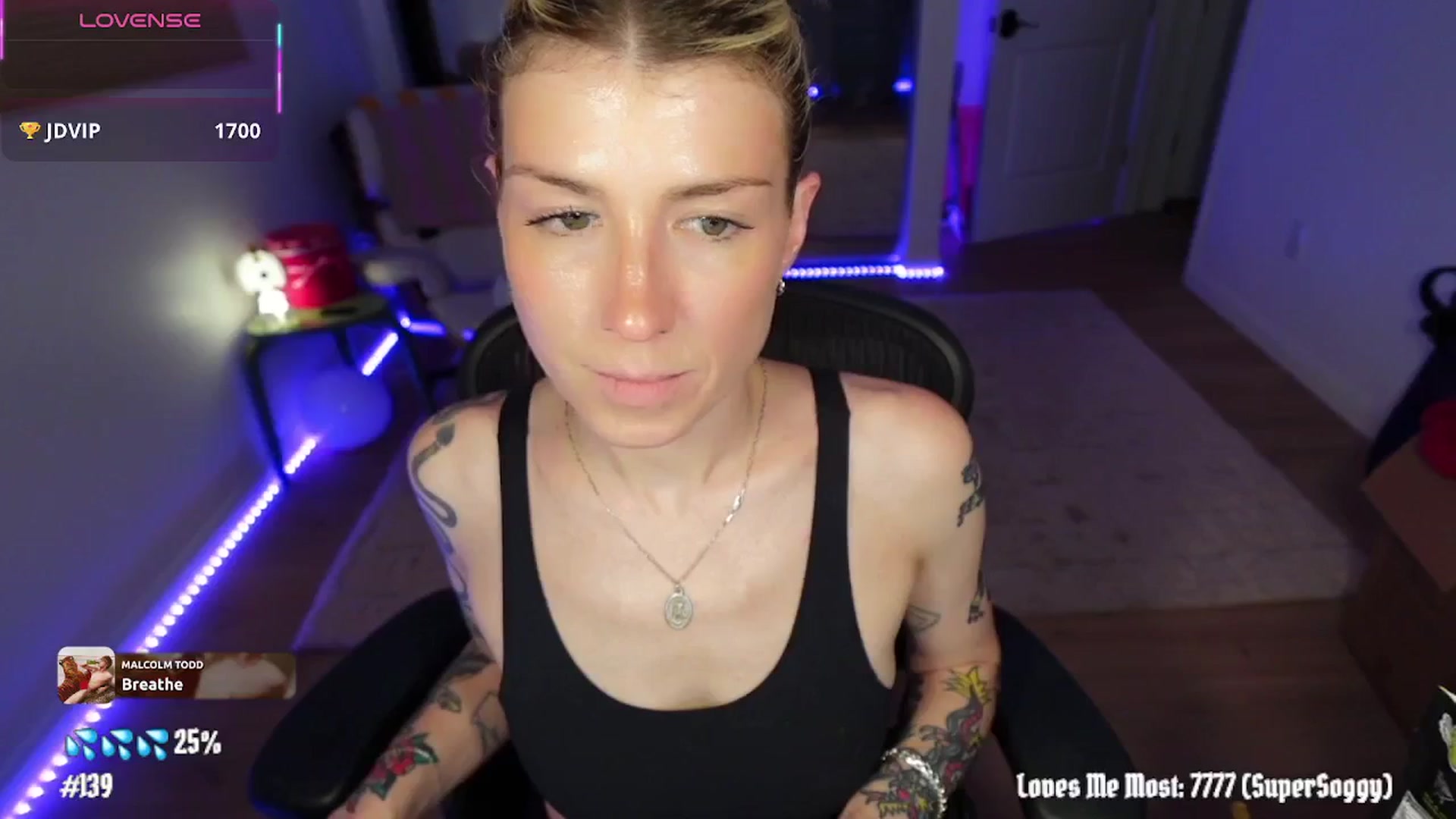 Gallery image thumbnail from stoney_fox's myfreecams stream on, 03/30/2026, 04:03 image 5 of 20