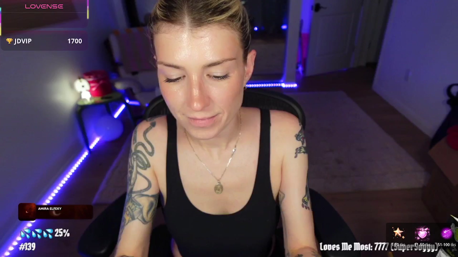 Gallery image thumbnail from stoney_fox's myfreecams stream on, 03/30/2026, 04:03 image 10 of 20