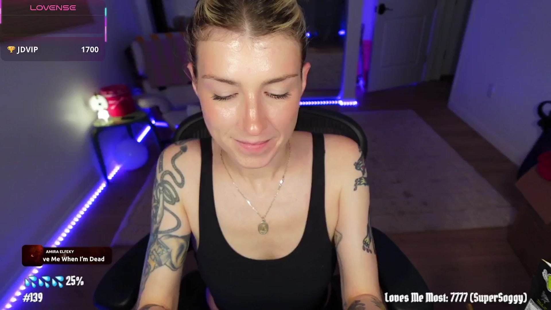 Gallery image thumbnail from stoney_fox's myfreecams stream on, 03/30/2026, 04:03 image 11 of 20