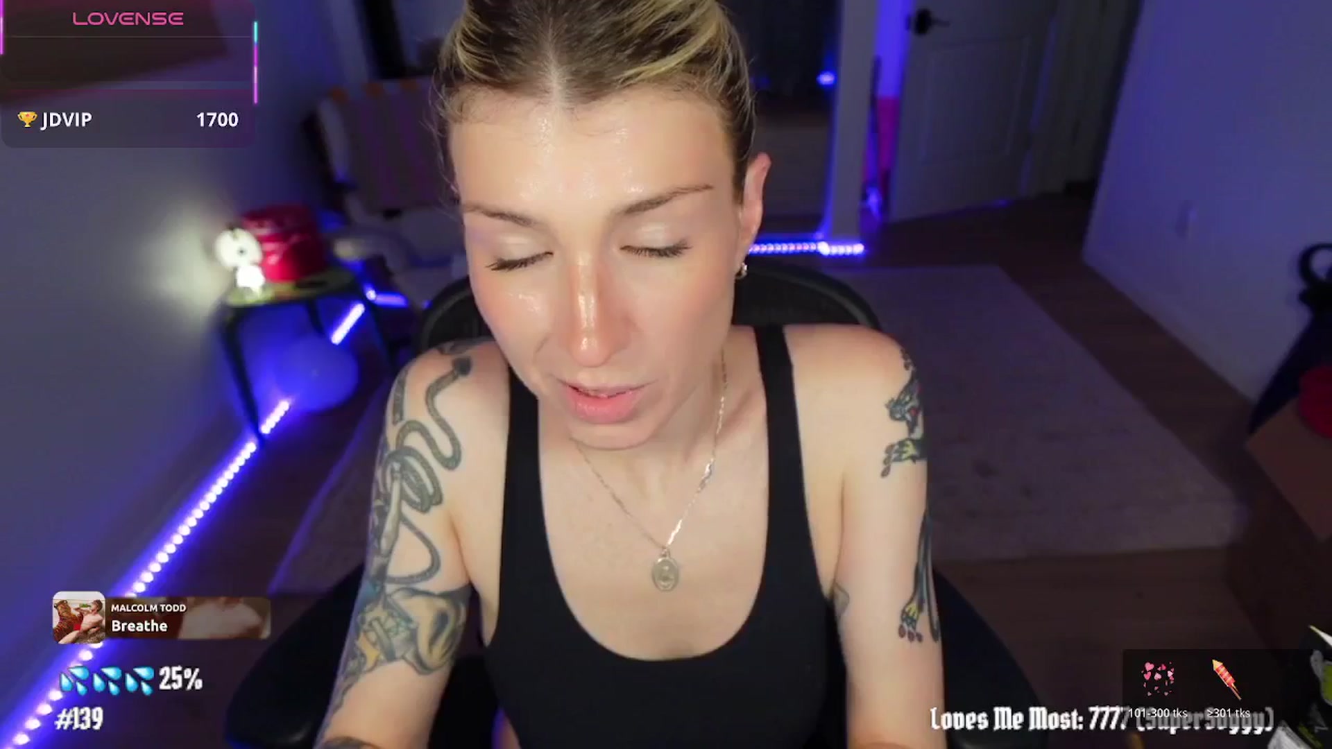 Gallery image thumbnail from stoney_fox's myfreecams stream on, 03/30/2026, 04:03 image 7 of 20