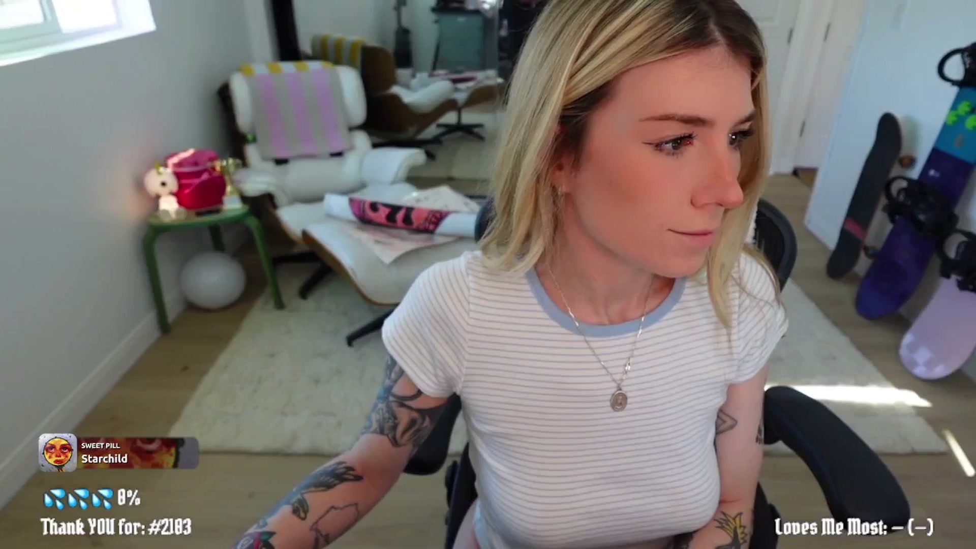 Gallery image thumbnail from stoney_fox's myfreecams stream on, 04/02/2026, 24:13 image 1 of 20